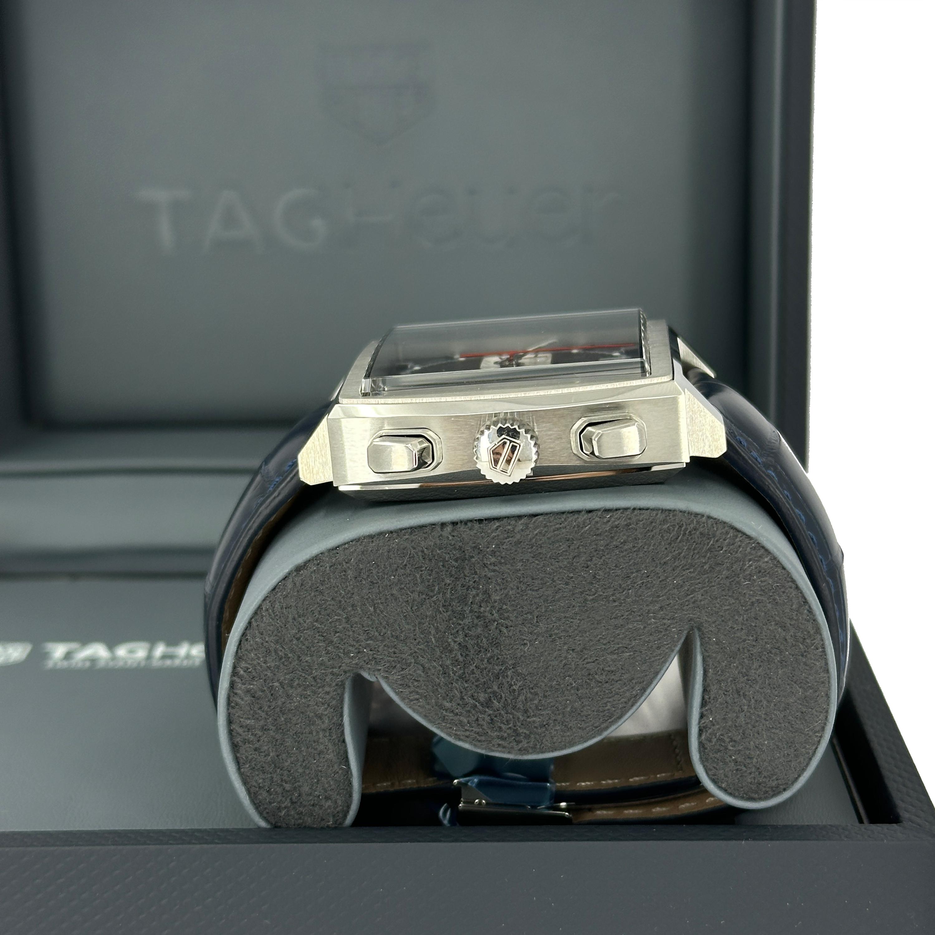 Ungetragener TAG Heuer Monaco Chronograph Referenz#CBL2111.FC6453, Komplettset, 2025 im Angebot 3