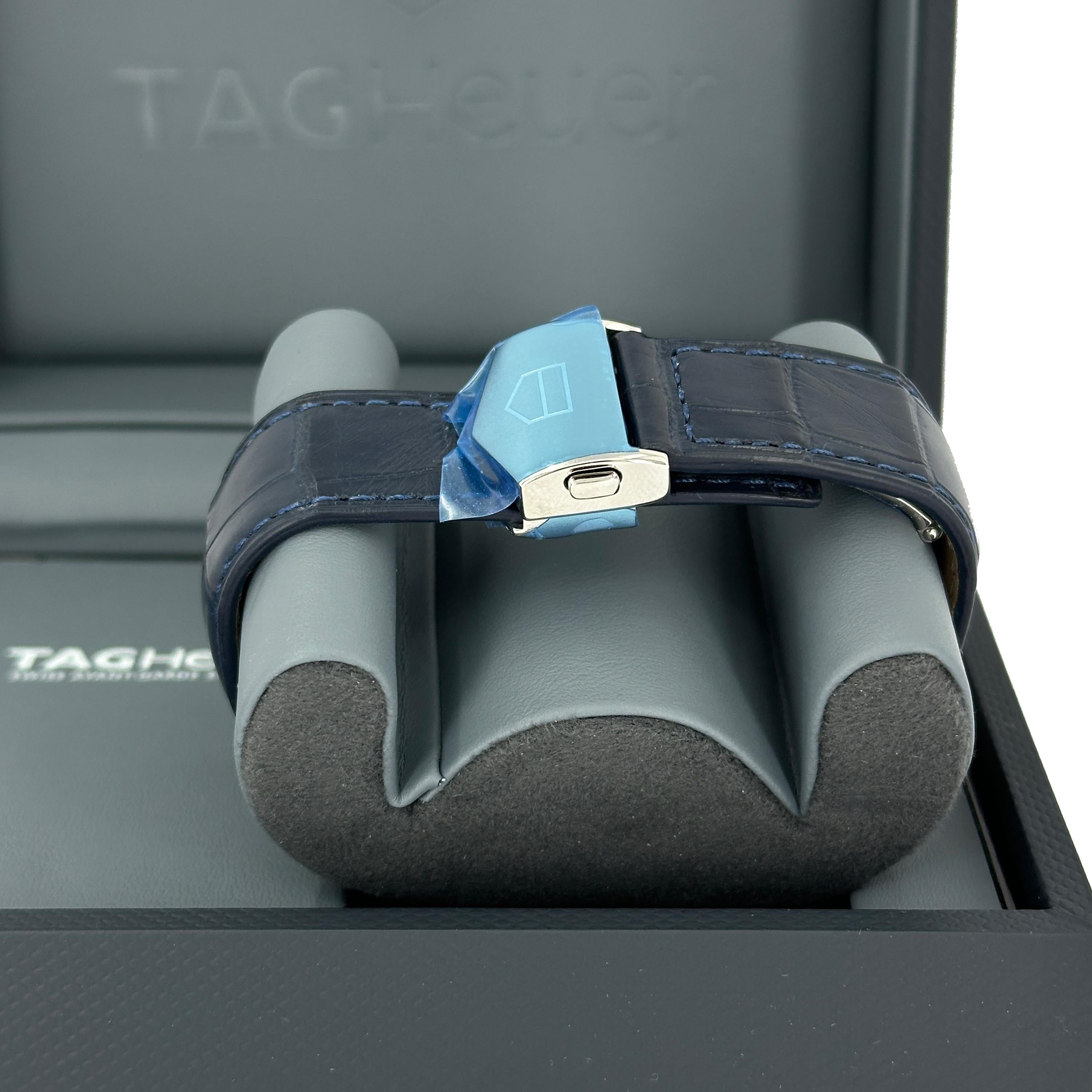 Ungetragener TAG Heuer Monaco Chronograph Referenz#CBL2111.FC6453, Komplettset, 2025 im Angebot 4
