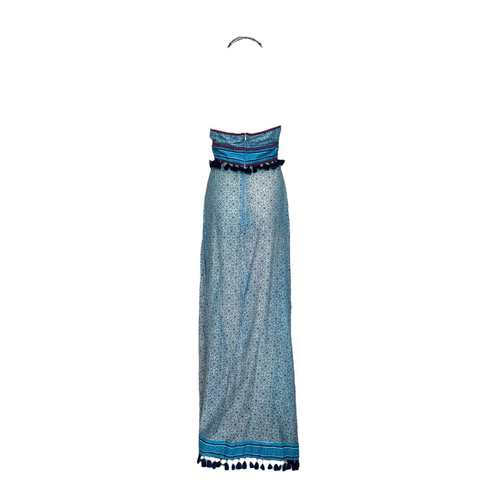 The perfect TALITHA summer dress in a soft silk-cotton fabric, flattering cut and wonderful tassel trimming detains.

A classic Talitha signature piece
Finest silk-cotton printed with a geometric pattern
Flattering tassel details
Neckholder with