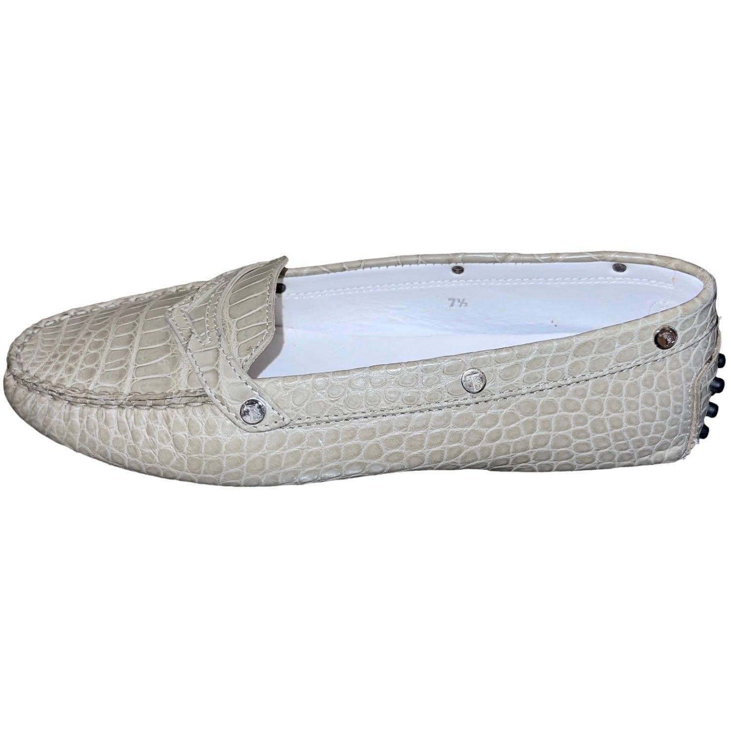 UNWORN Tod's Exotic Gommino Moccasins Loafers Alligator Crocodile Skin 7.5 For Sale 8