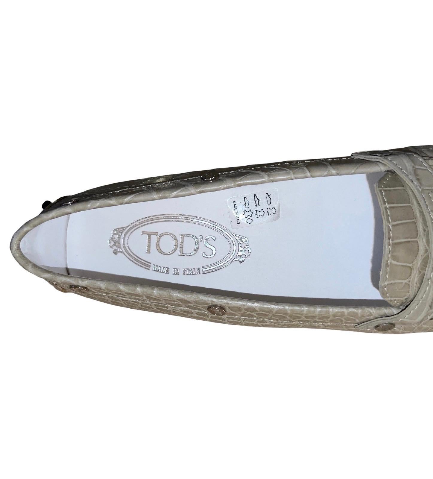 UNWORN Tod's Exotic Gommino Moccasins Loafers Alligator Crocodile Skin 7.5 For Sale 1