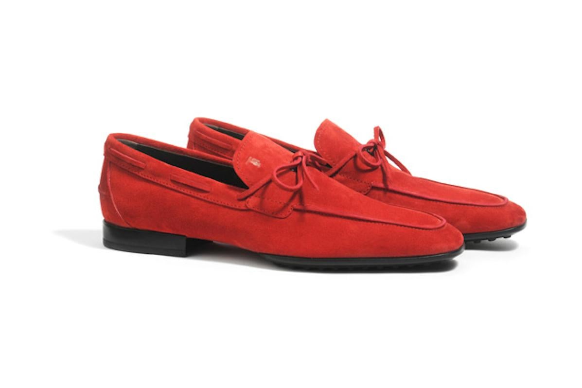 UNWORN Tod's Red Suede Leather Gommino Driving Moccasins Loafers 11 For Sale 6