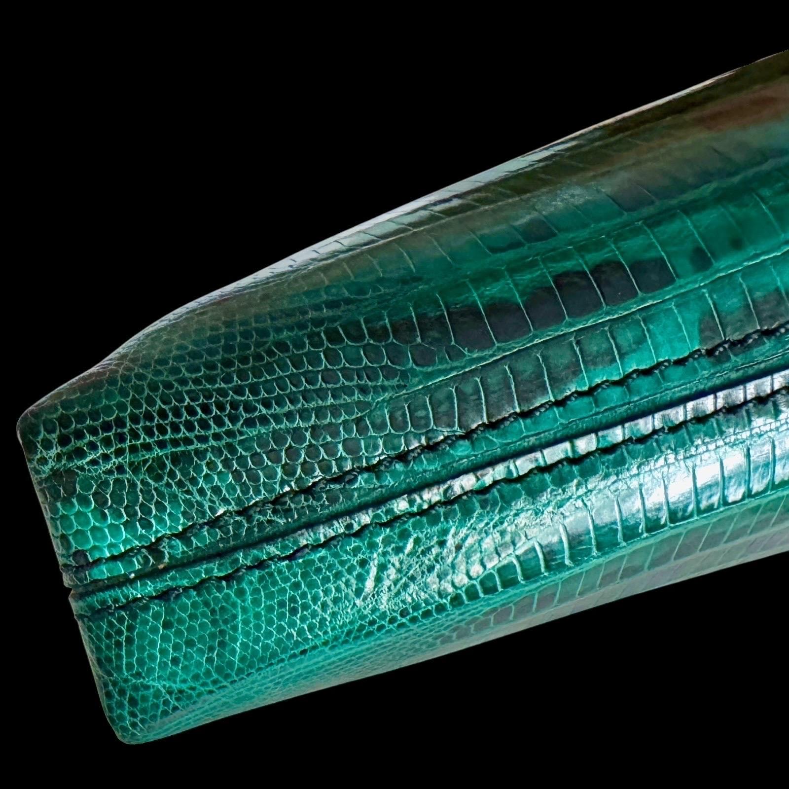 UNWORN VALENTINO Rare Exotic Lizard Skin Evening Crystal Clutch Bag - Full Set For Sale 1