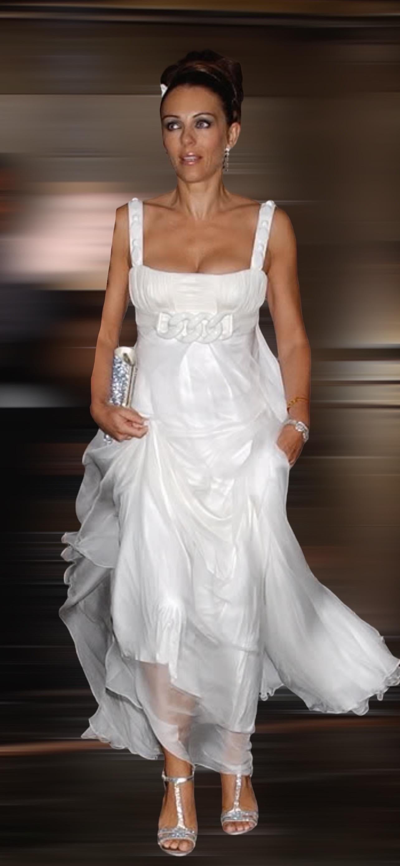 UNWORN Versace 2007 Silk Goddess Evening Bridal Wedding Gown Maxi Dress 42 For Sale 9