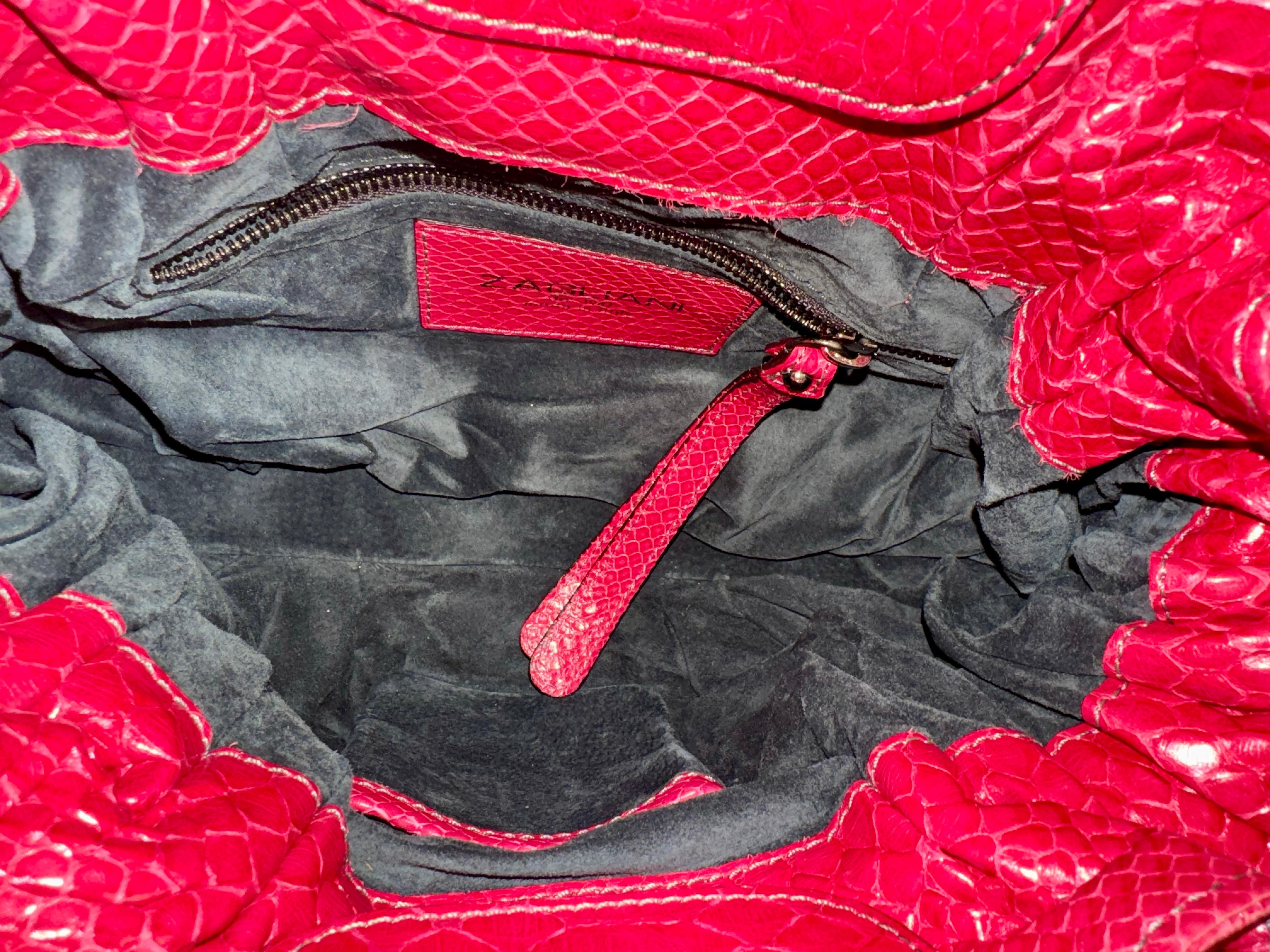 Borsa a tracolla in pelle di serpente esotica Zagliani, non indossata. in vendita 3