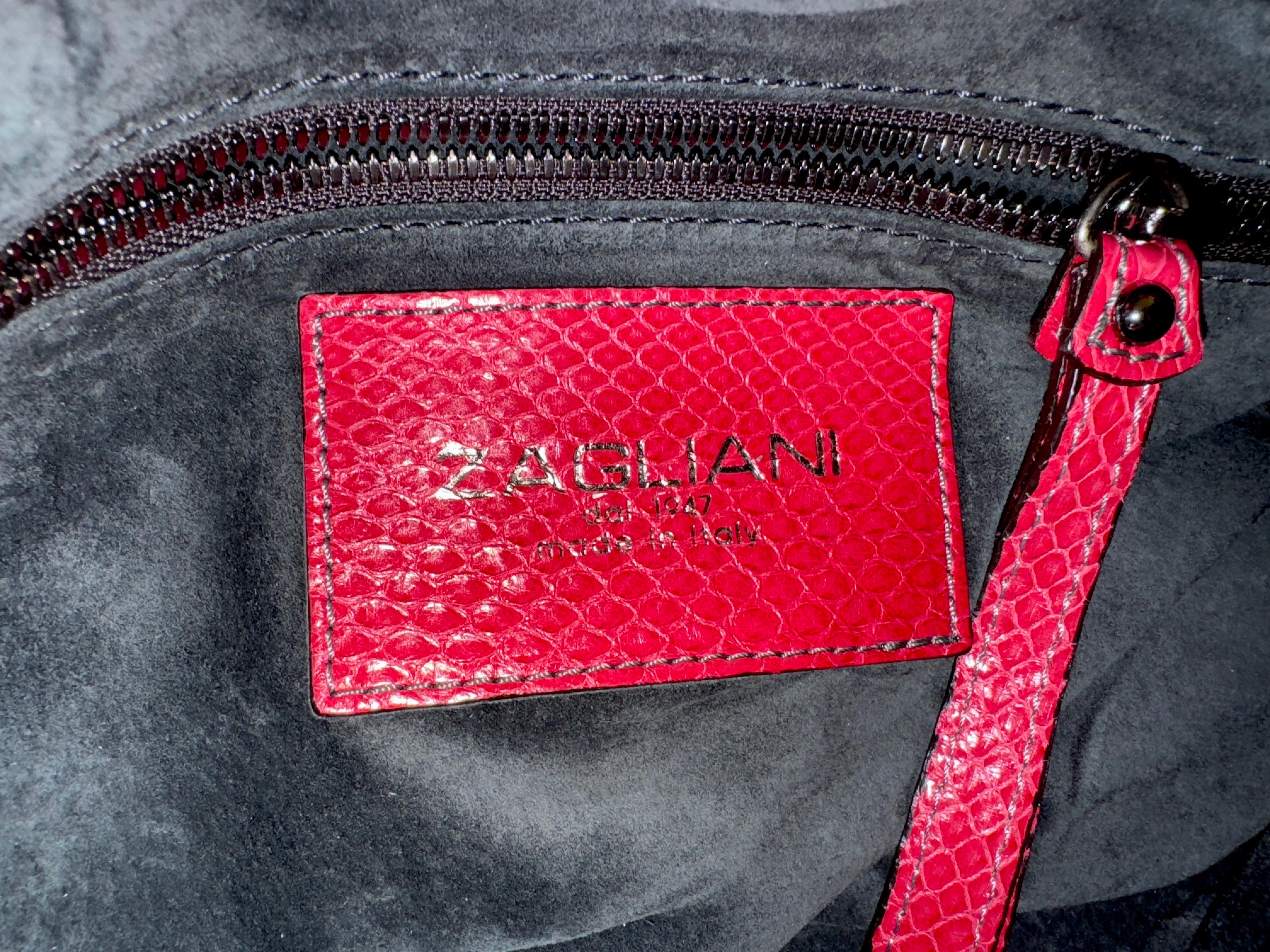 Borsa a tracolla in pelle di serpente esotica Zagliani, non indossata. in vendita 4