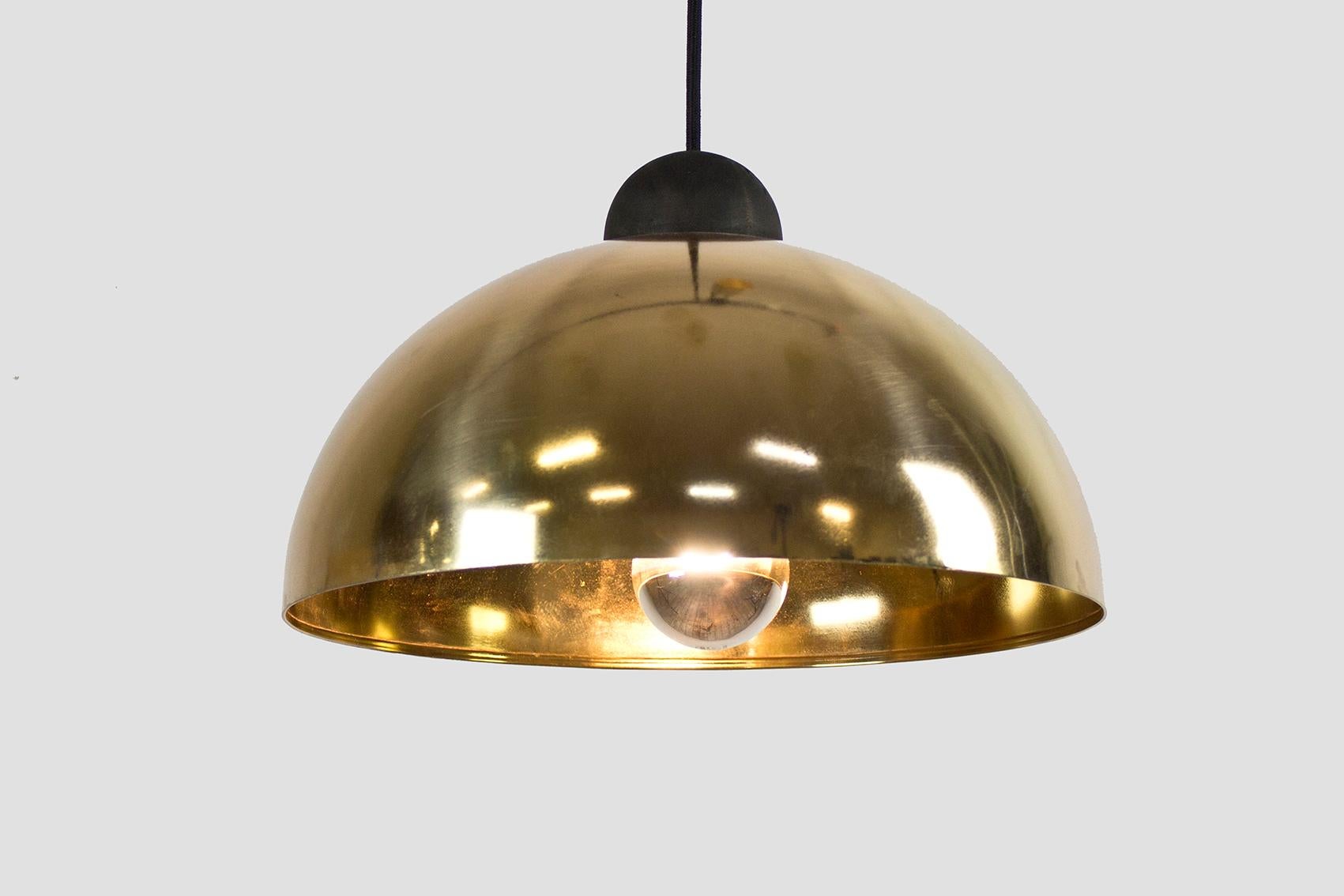 pendant light weight