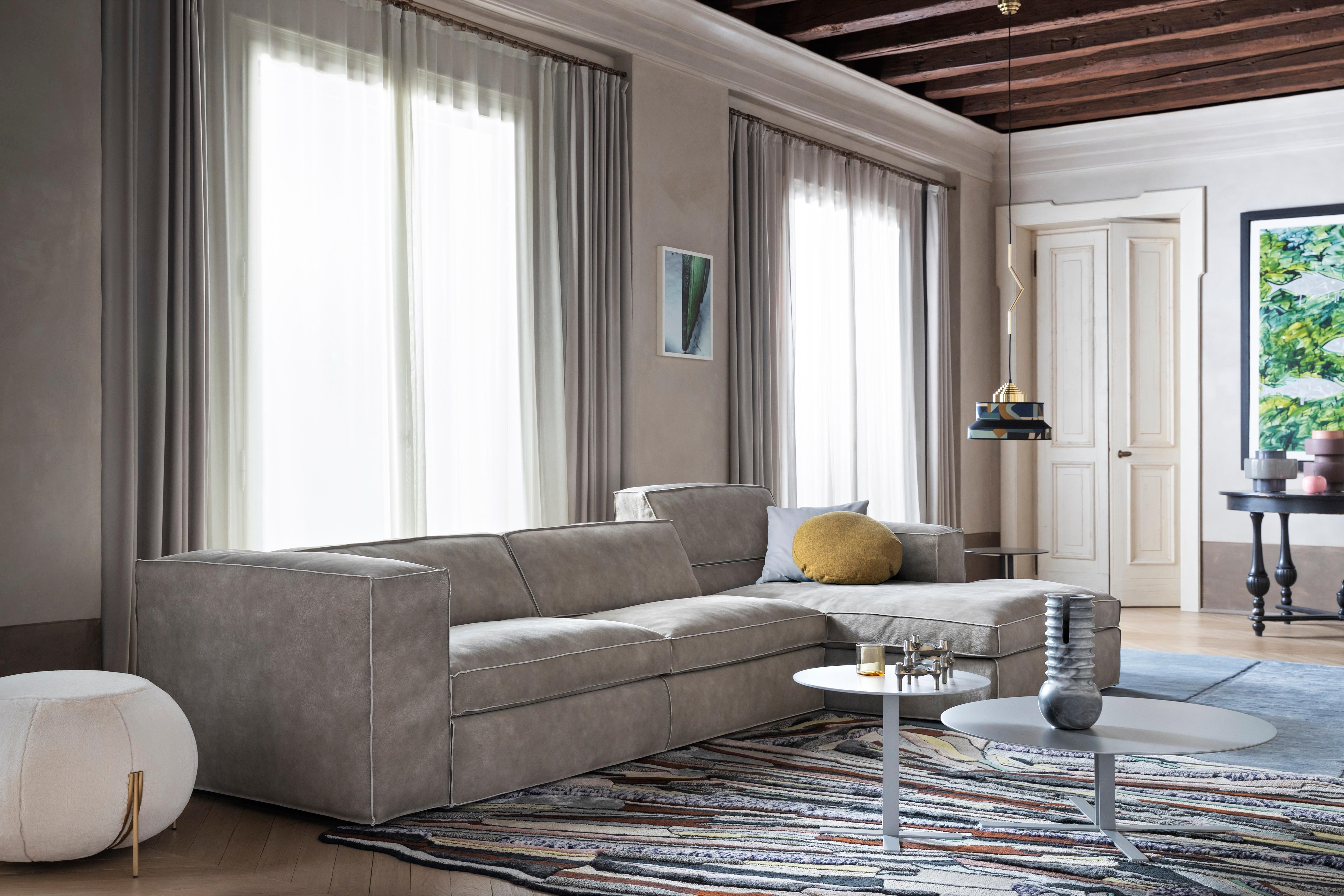 Modern Up Extra Large Modular Sofa in Lusso White Upholstery by Giuseppe Viganò For Sale