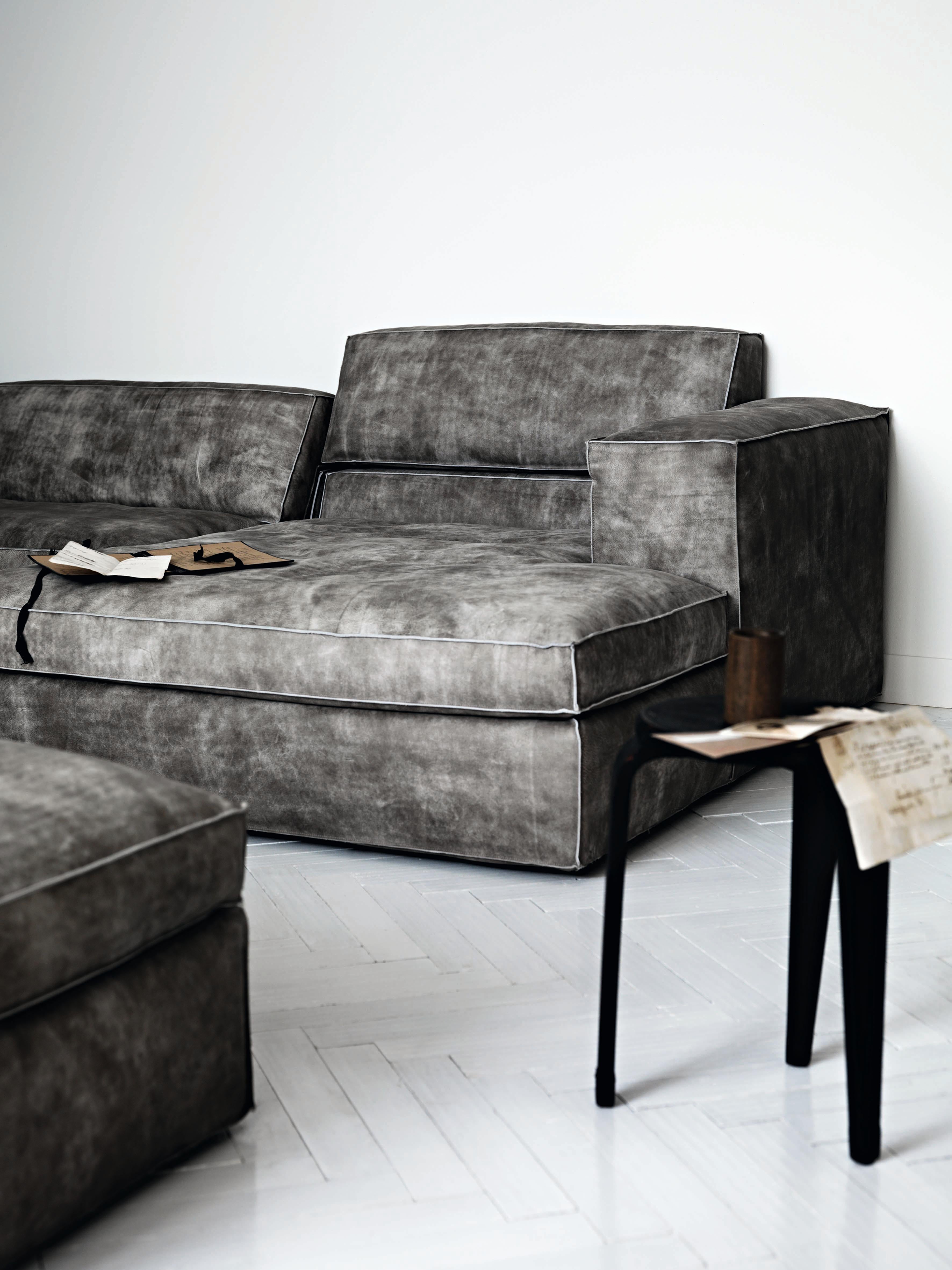 Moderne Canapé modulaire Up de taille moyenne en tissu blanc Kami de Giuseppe Vigan en vente