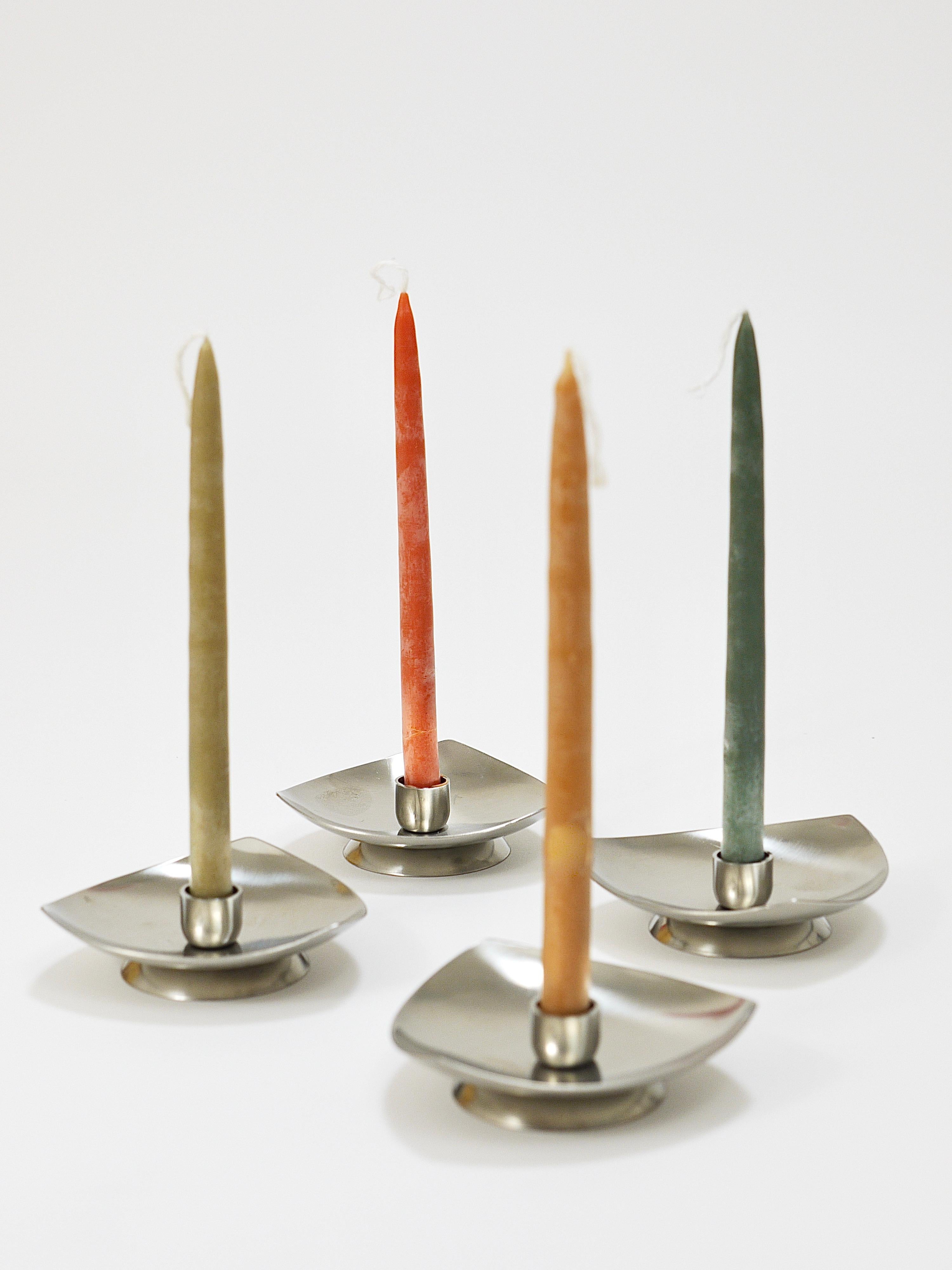 bis zu 8 dreieckige Arne Jacobsen-Kerzenhalter von Stelton, Dänemark, 1960er Jahre im Angebot 1