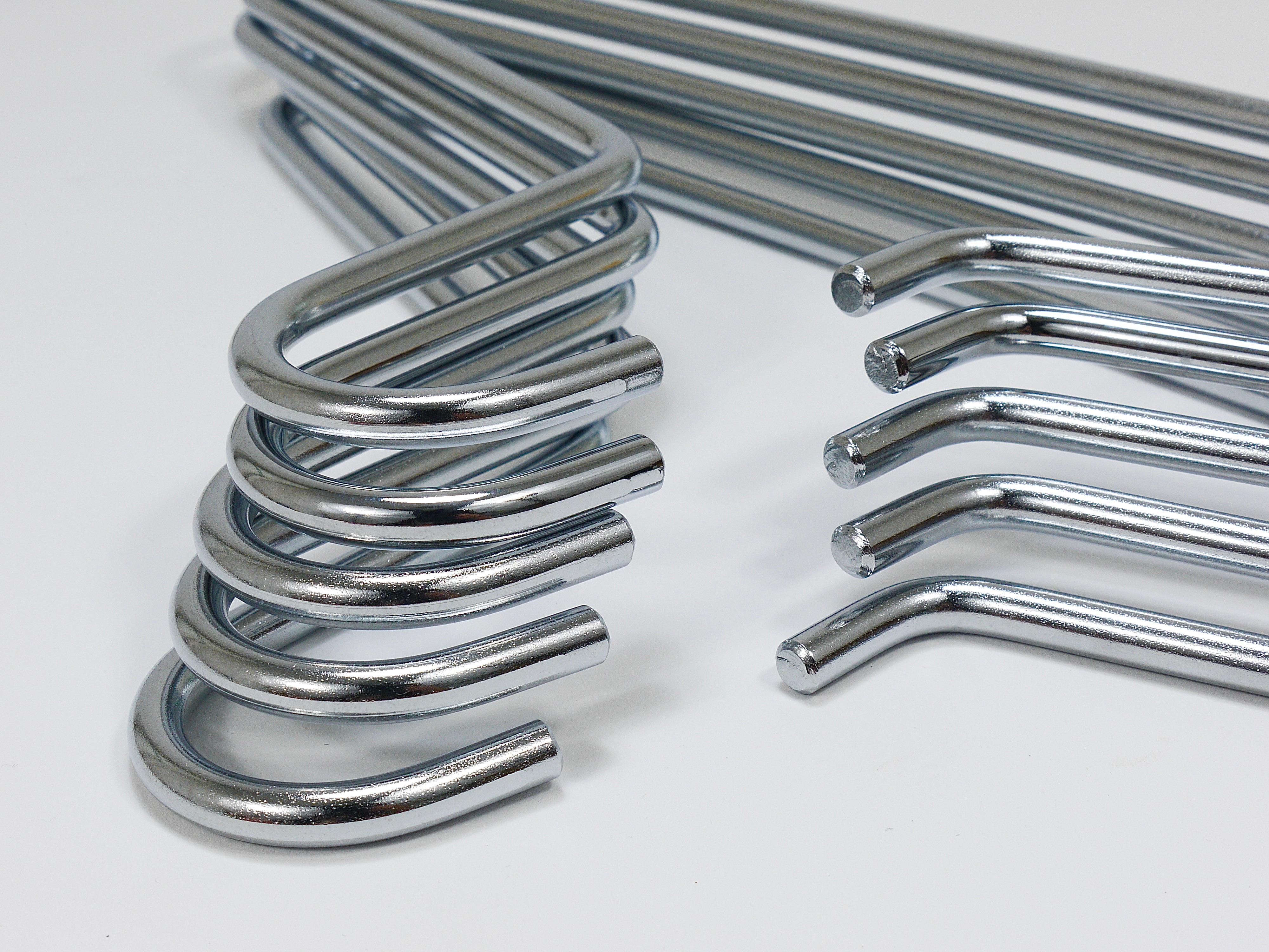 Up to 12 Austrian Modernist Solid Chrome-Plated Coat Hangers from the 1970s For Sale 4