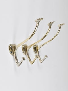 Up to 6 Adolf Loos Art Nouveau Nickel Brass Wall Hooks Café Capua Vienna, 1900s