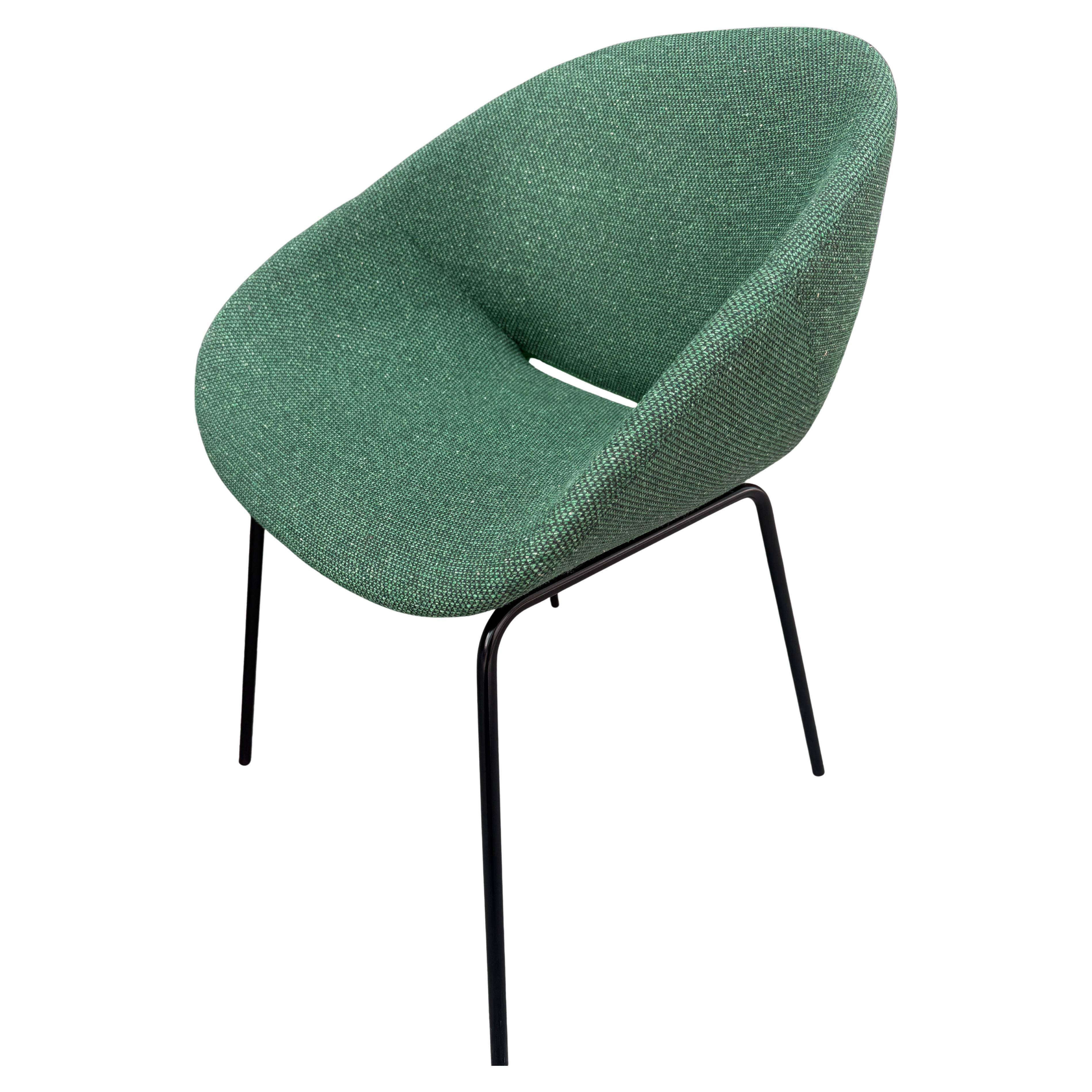 Dutch Up to 8 Post-Modern Artifort Armchairs For Sale