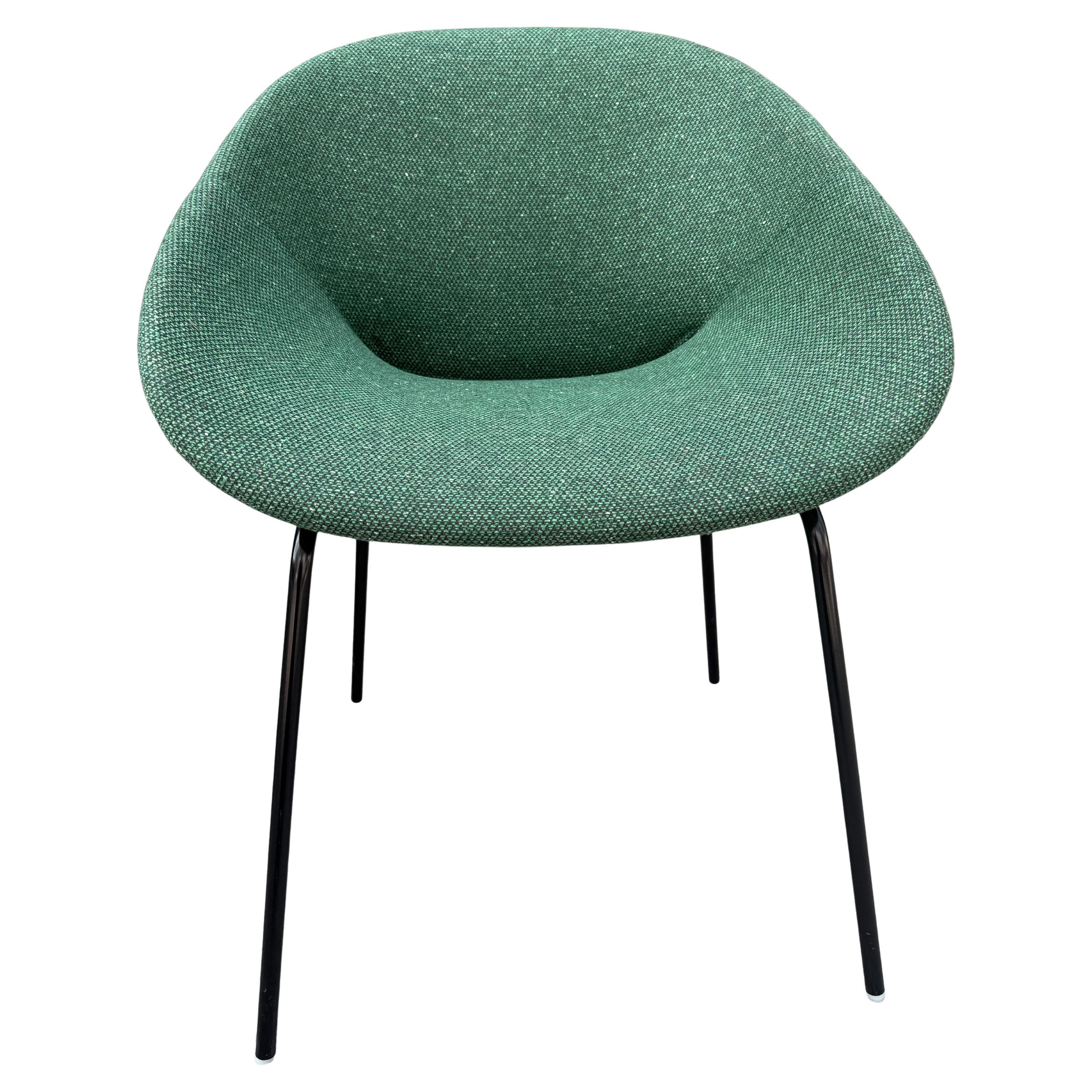 Up to 8 Post-Modern Artifort Armchairs For Sale