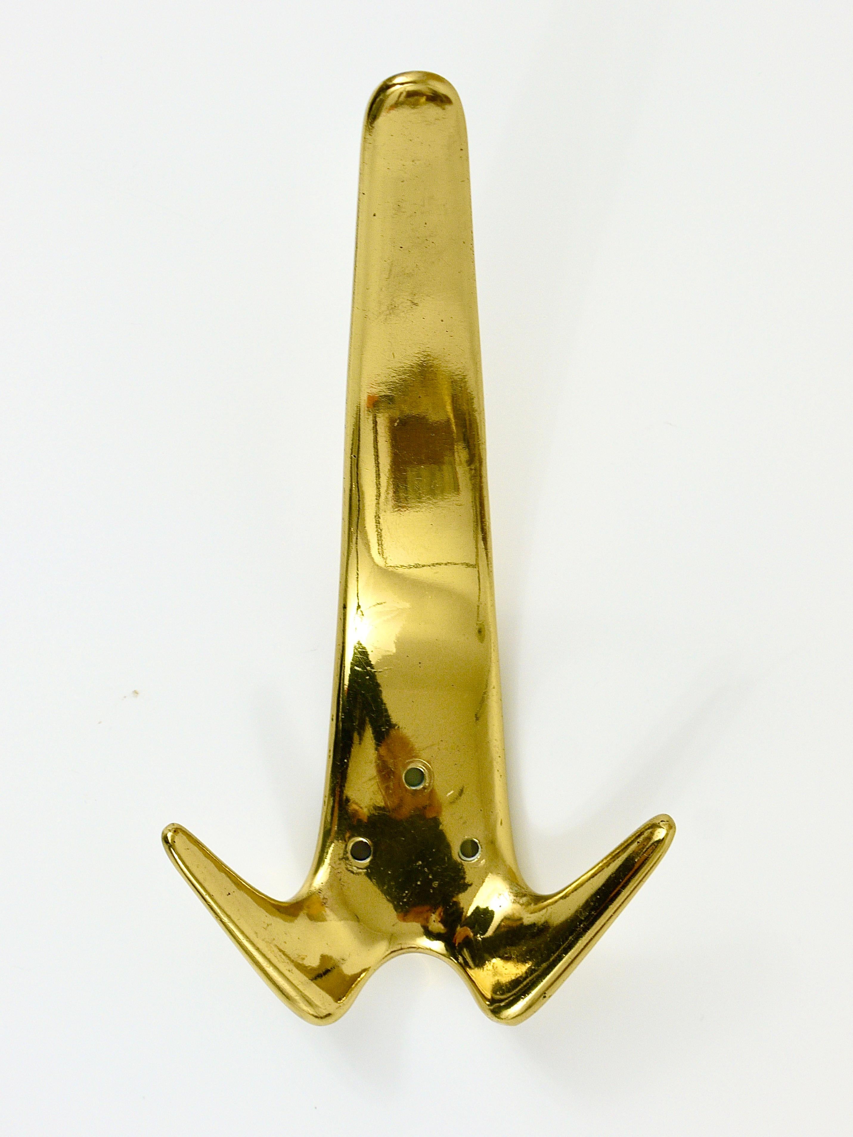 Up to Five Carl Aubock Large Brass Double Wall Coat Hooks #4056, Austria, 1950s For Sale 2