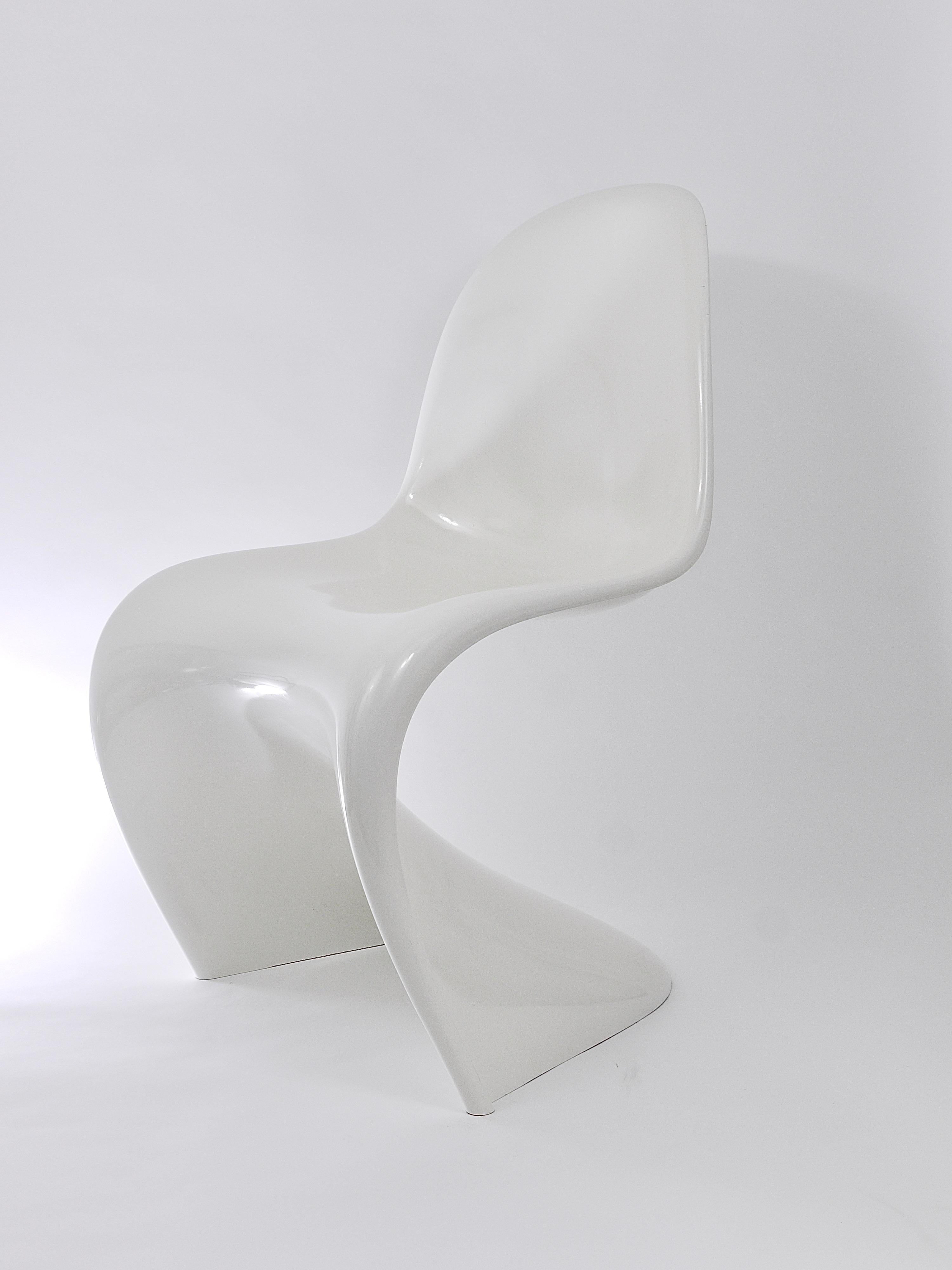 Up To Six White Verner Panton Classic Pop Art Cantilever Chairs, Germany, 1980s 6