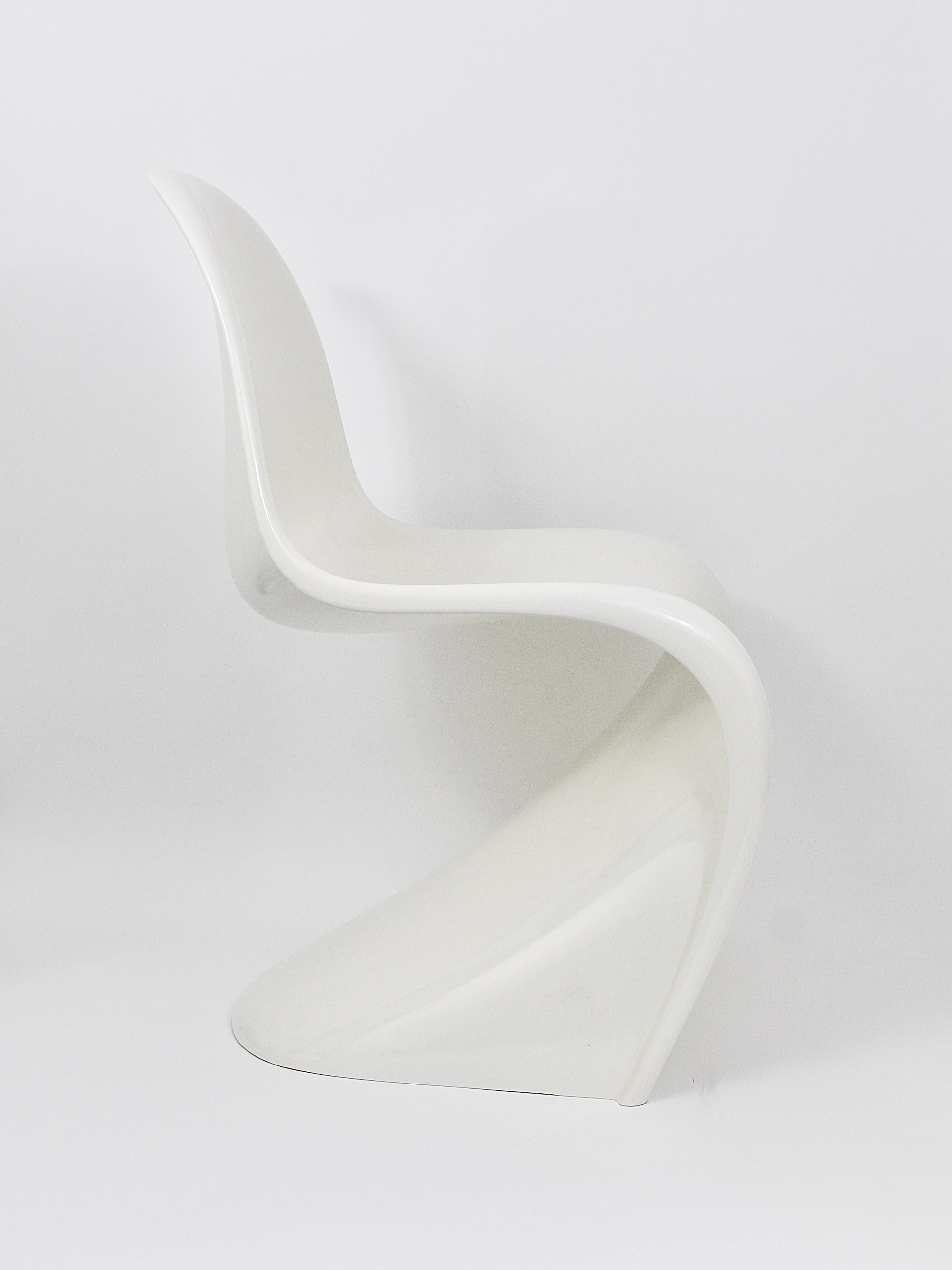 Up To Six White Verner Panton Classic Pop Art Cantilever Chairs, Germany, 1980s 2