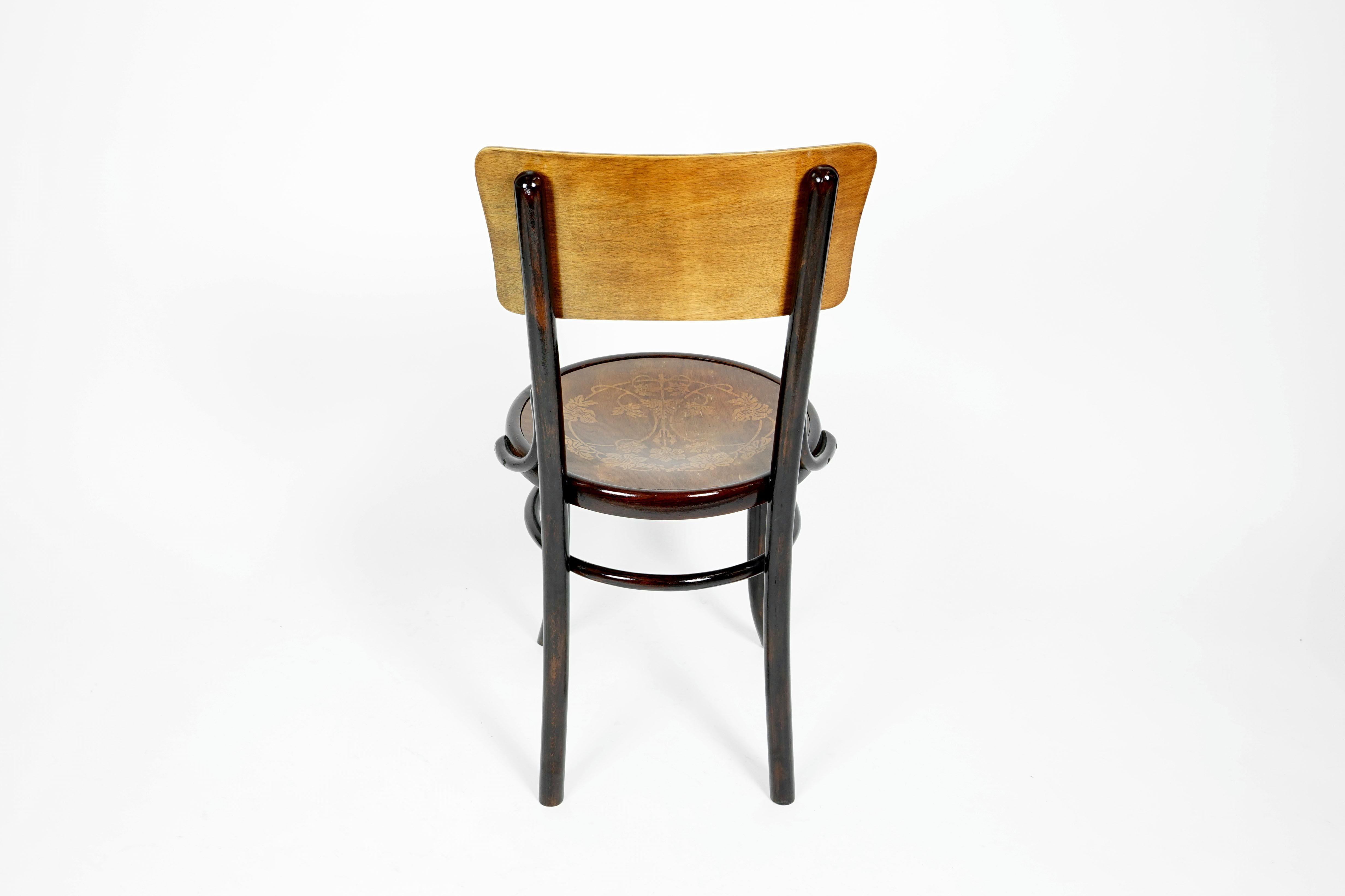 Up to Three Bentwood Chairs Jacob and Joseph Kohn Austria, 1910 For Sale 1