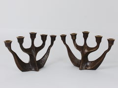 Up & Up due portacandele in bronzo brutalista del Medioevo di Michael Harjes, anni '60