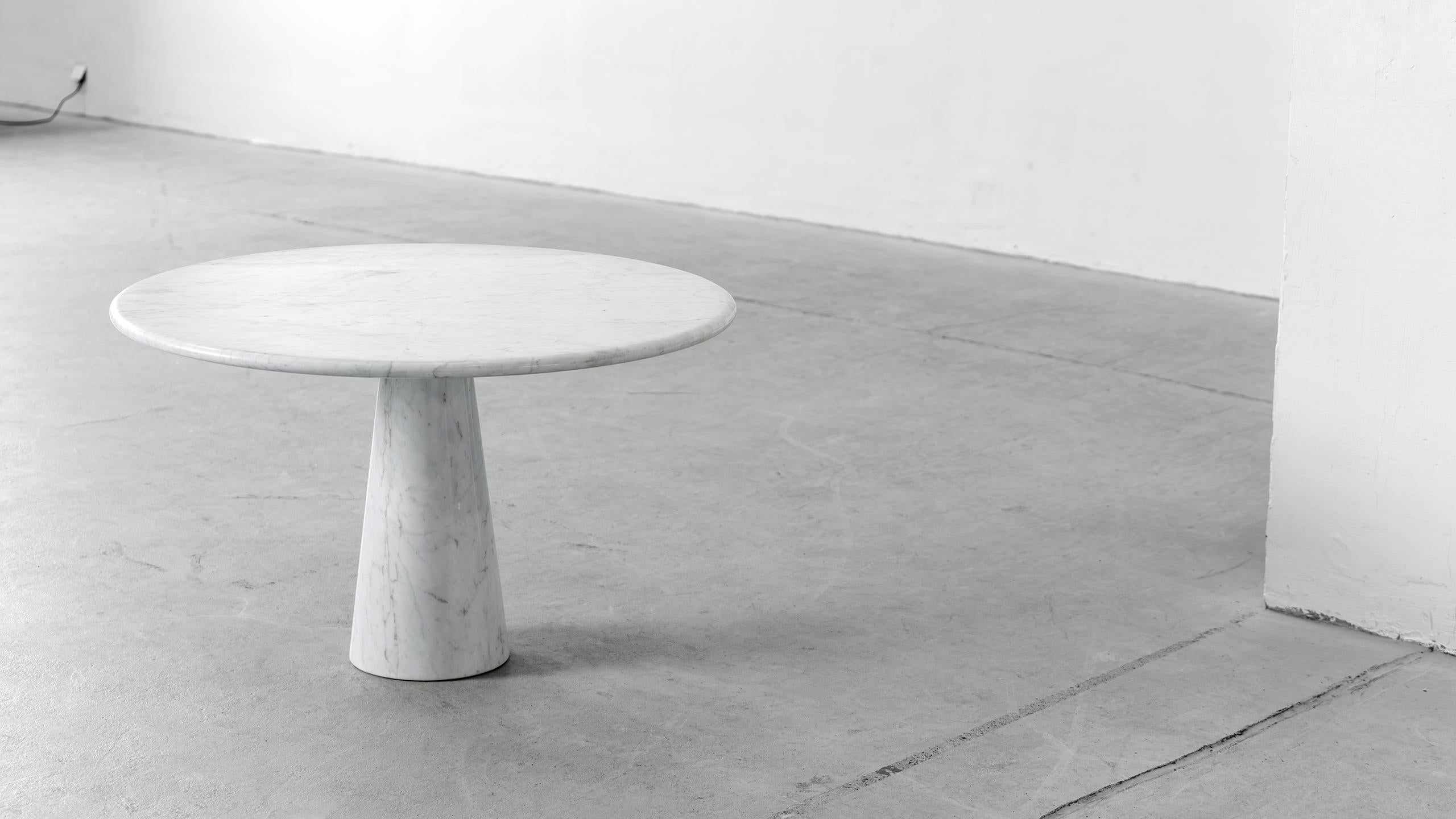 Up & Up 1978 Italy Pedestal Carrara Marble Dining Table attr. Angelo Mangiarotti en vente 6