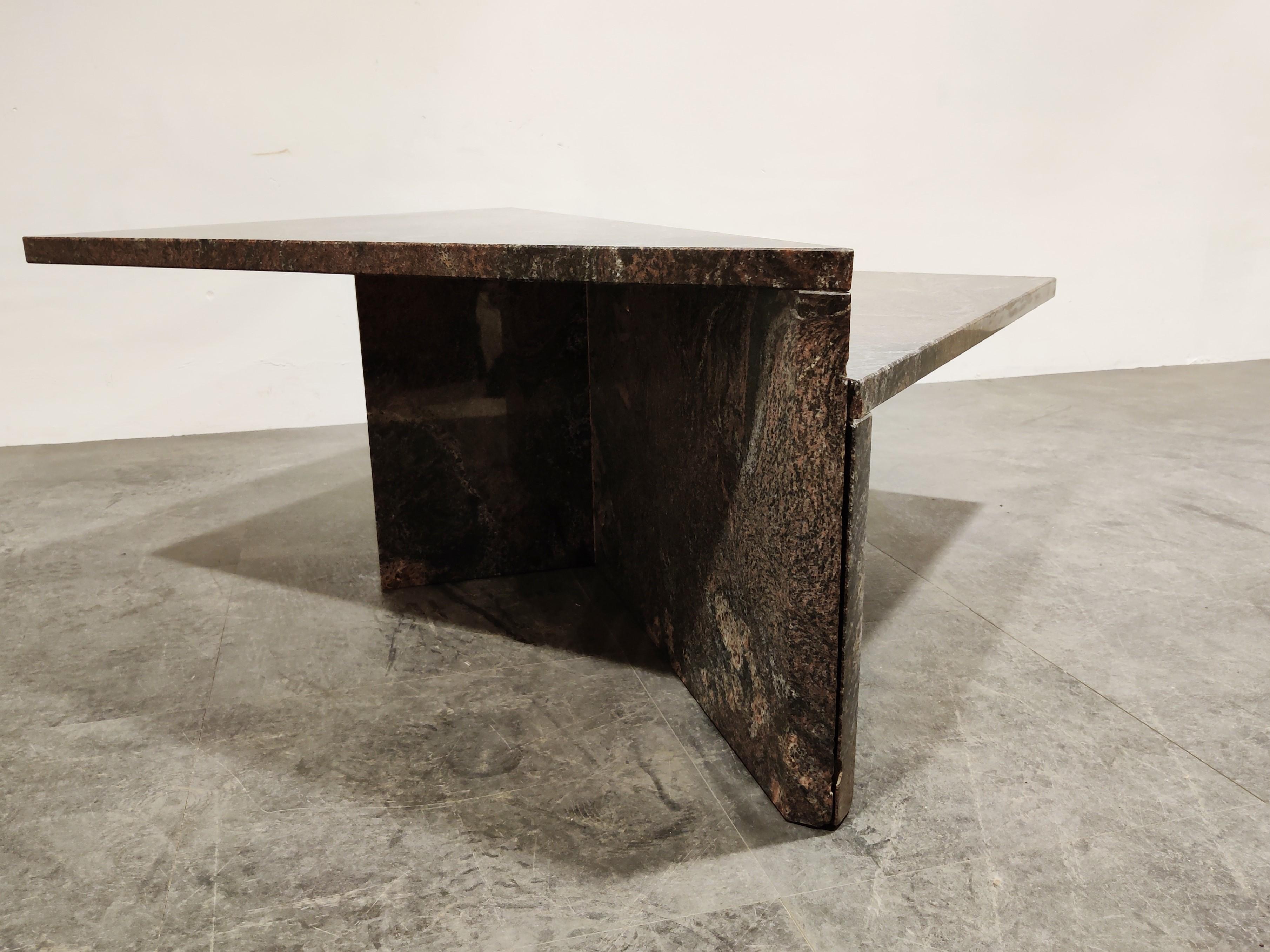 Pair of 1970s granite stone triangular coffee tables by Up&Up.

The table can be a two level coffee table or be used as two separate tables.

Beautiful colour and pattern.

Condition, the table has got some chips which as not very disturbing.