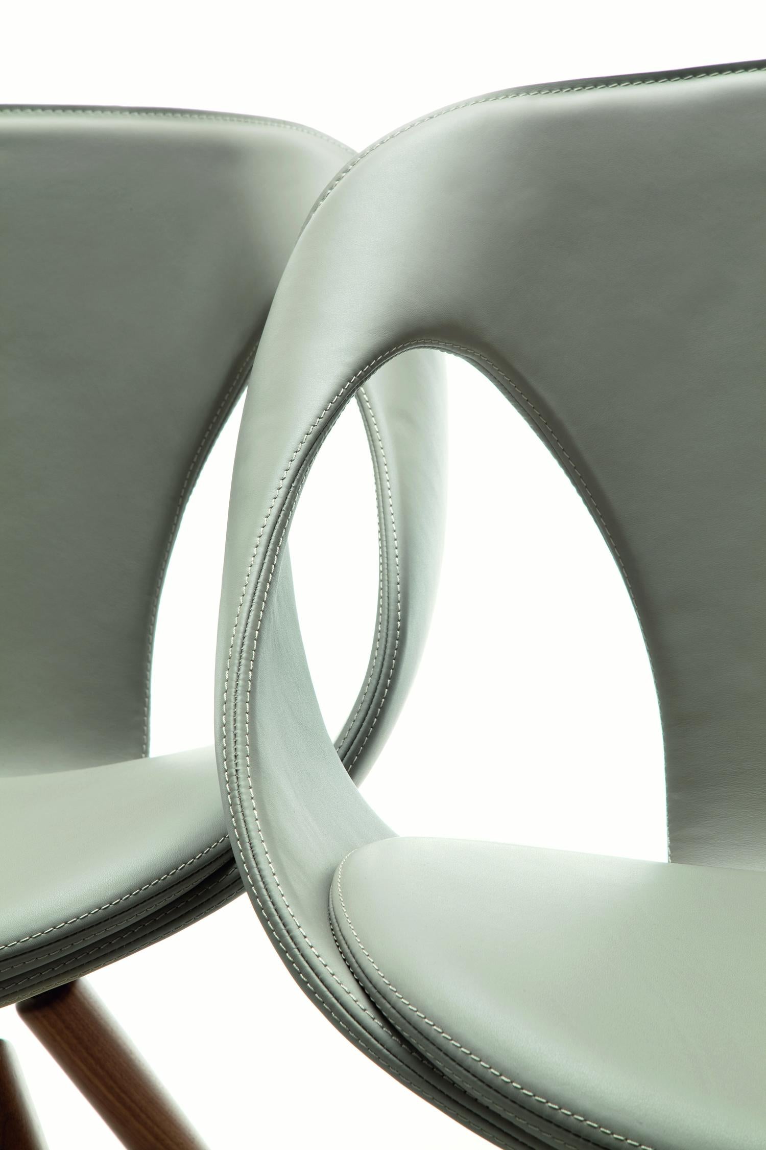 UP Upholstered Leather Dining Room Chair, Contemporary, Modern Italian Design (Internationaler Stil)