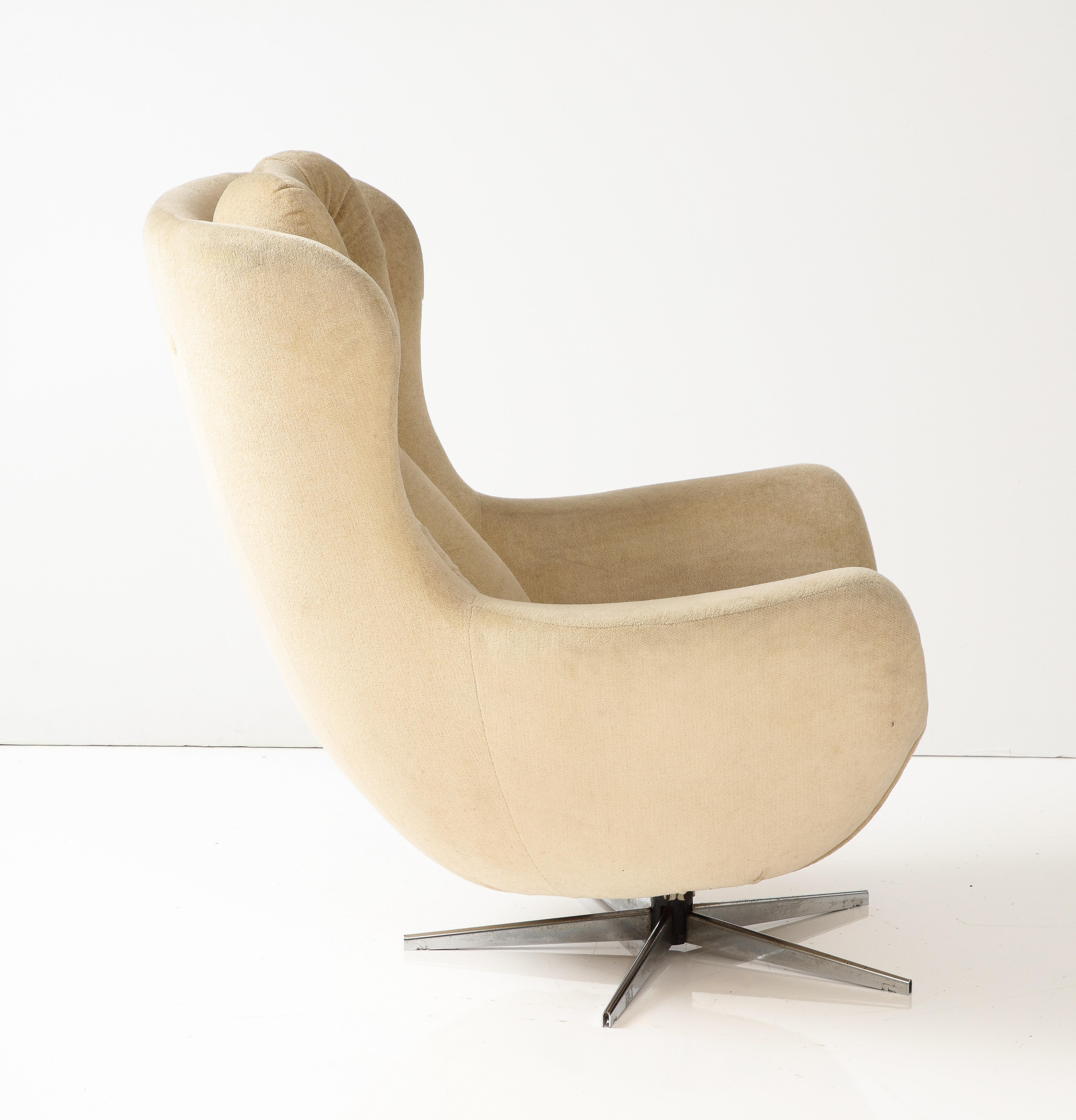 UP Závody Modern Lounge Chair, 1970 3