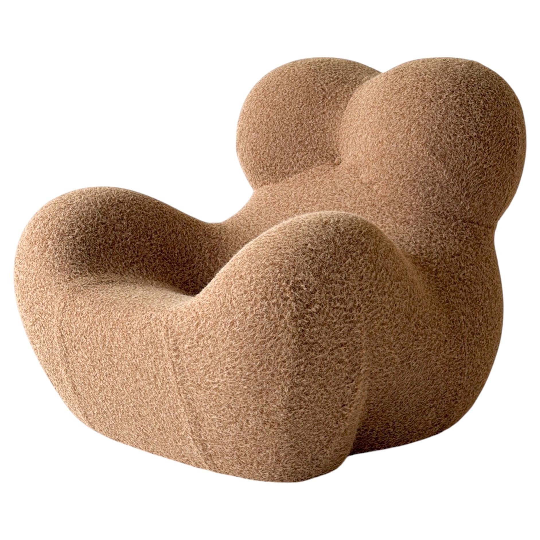 Up5 La Mamma Chair by Gaetano Pesce for B&B Italia