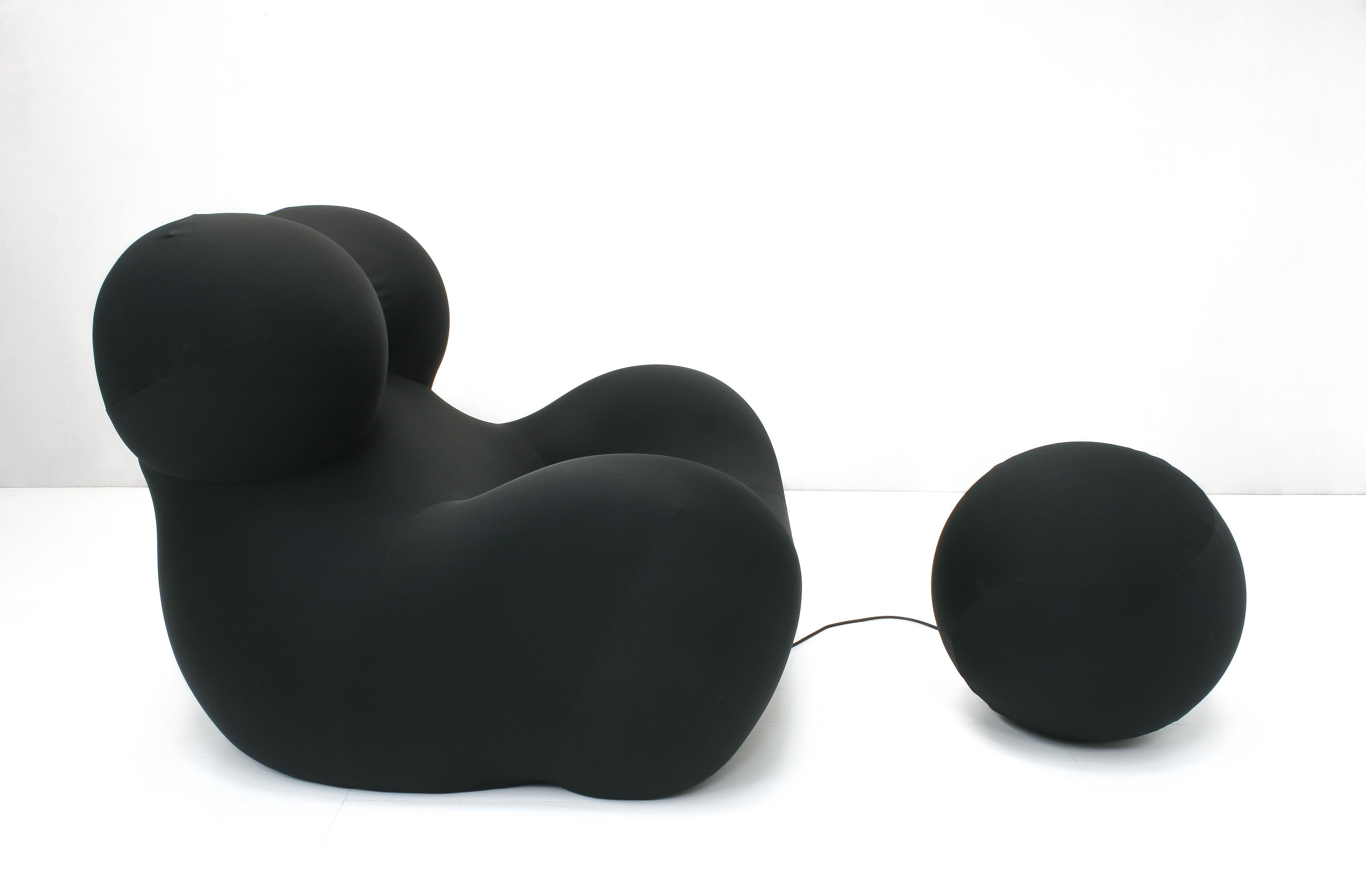 Mid-Century Modern UP5 La Mamma UP 2000 Chair & UP6 Ball Ottoman by Gaetano Pesce for B&B Italia For Sale