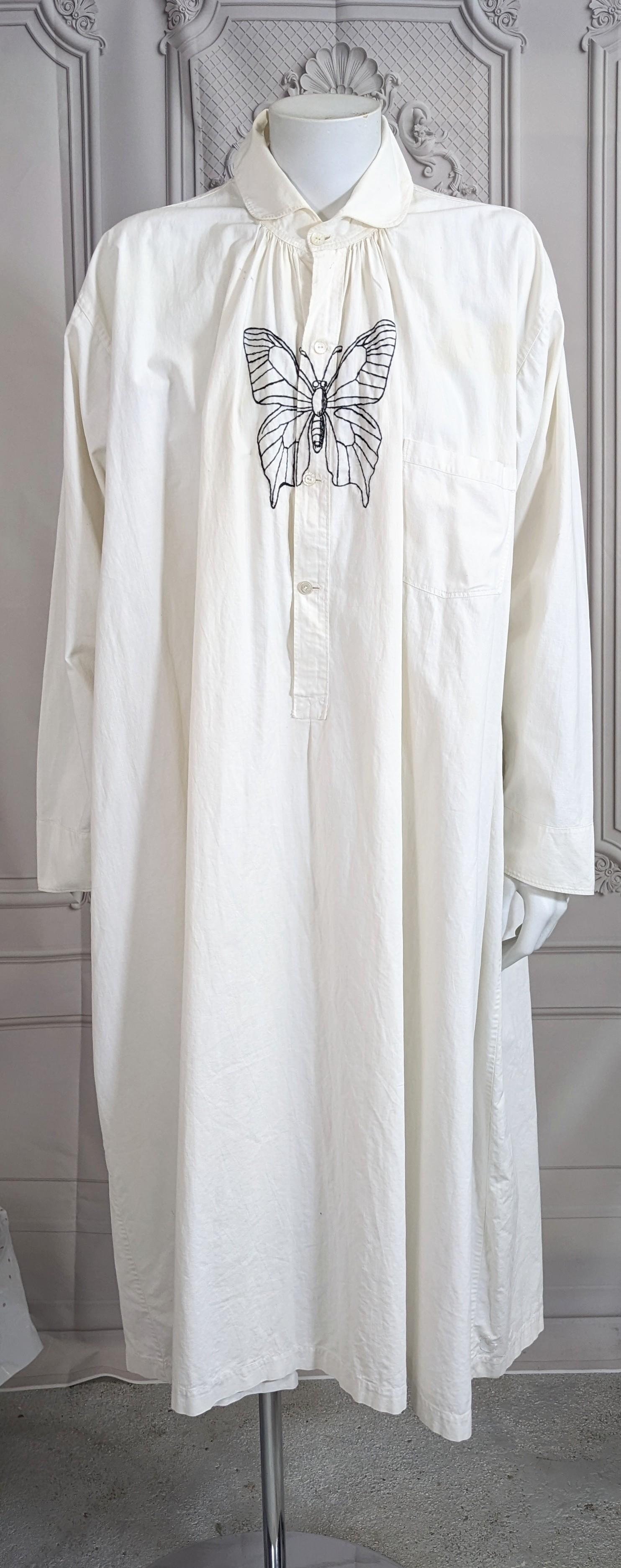 Robe en coton édouardienne brodée et recyclée, Studio VL Bon état - En vente à New York, NY