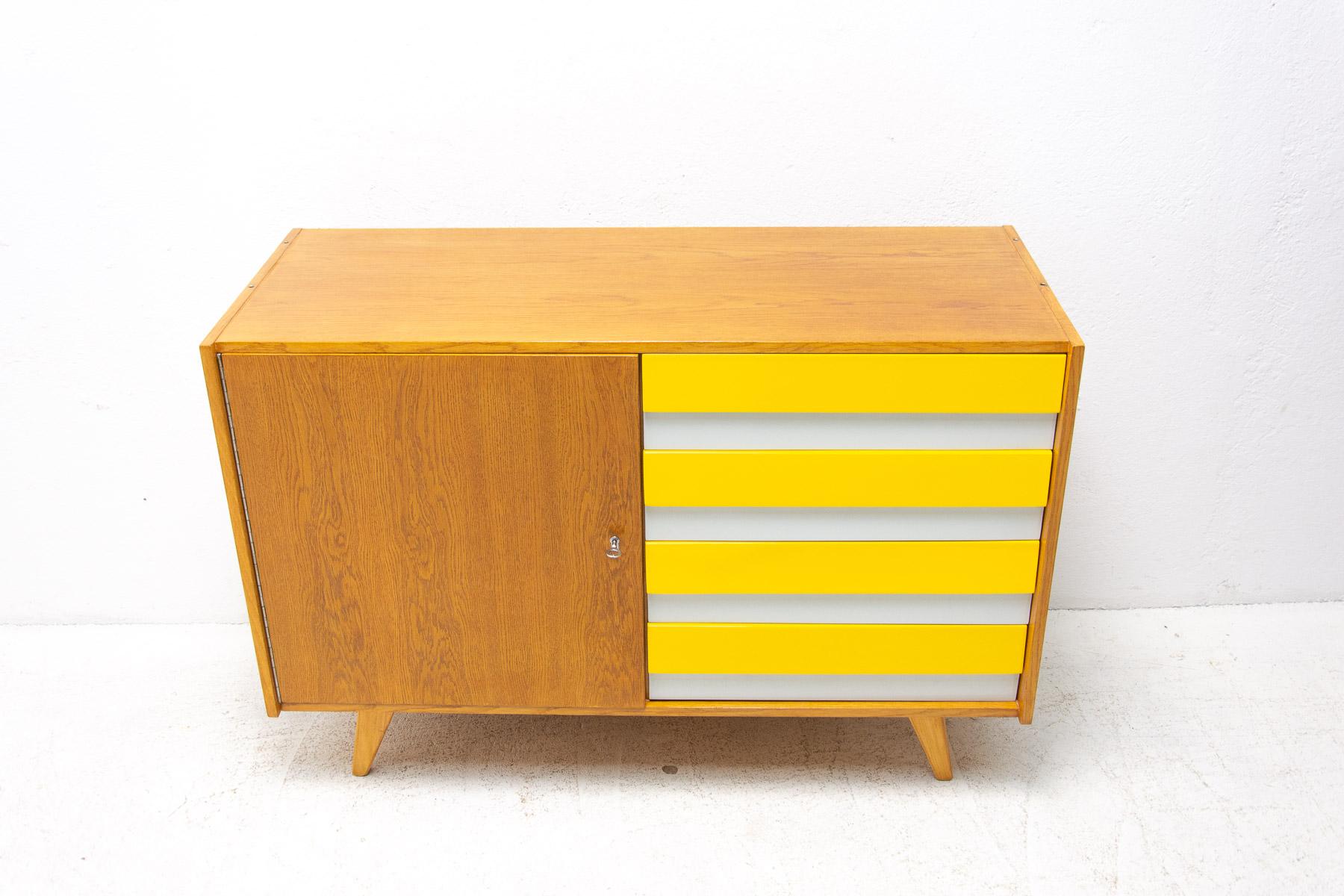 Upcycled Mid Century Chest of Drawers U-458 by Jiri Jiroutek, Czechoslovakia, 60' In Excellent Condition In Prague 8, CZ
