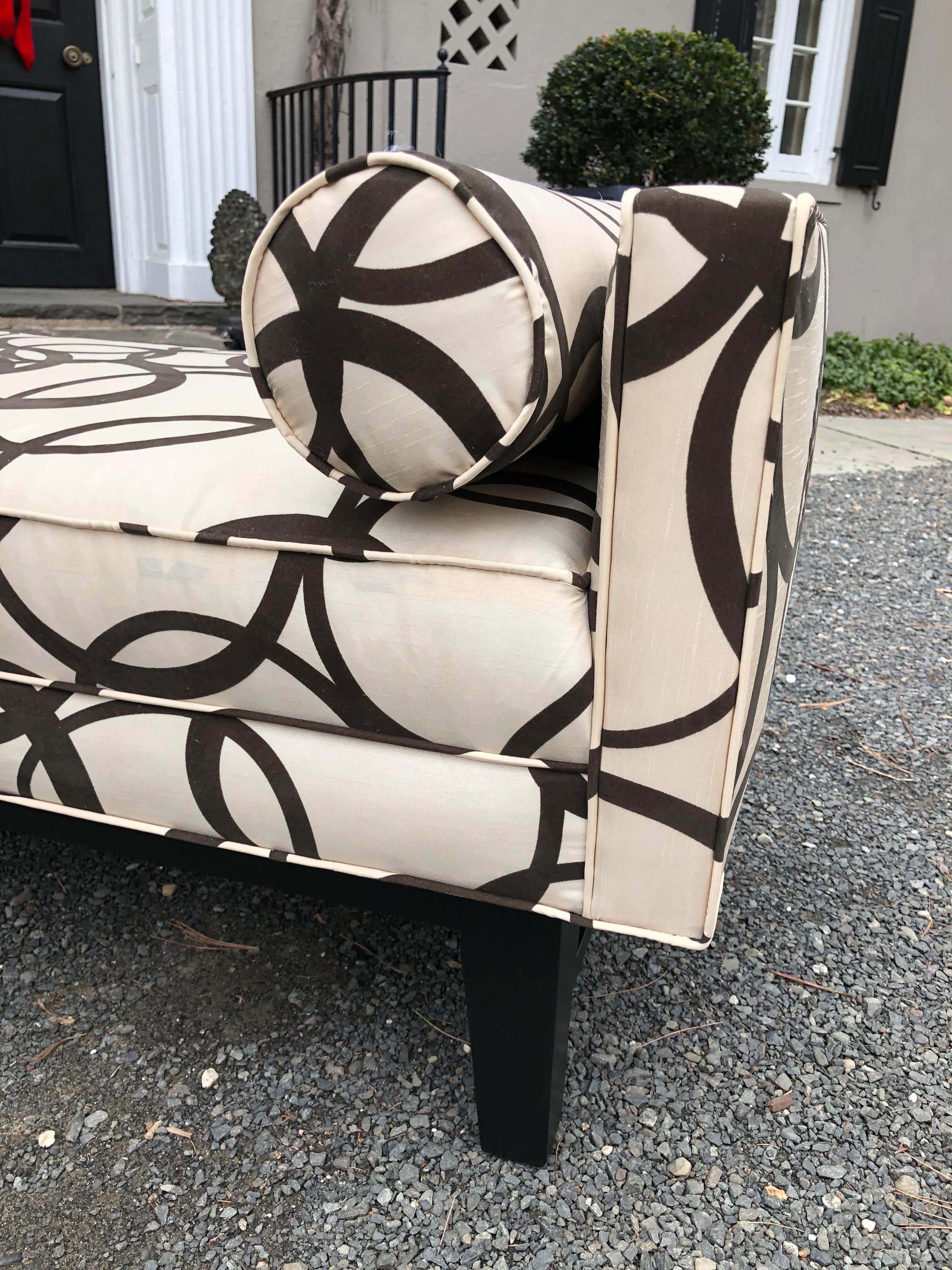 Updated Chic Mid-Century Modern Graphic Black and White Upholstered Bench For Sale 2