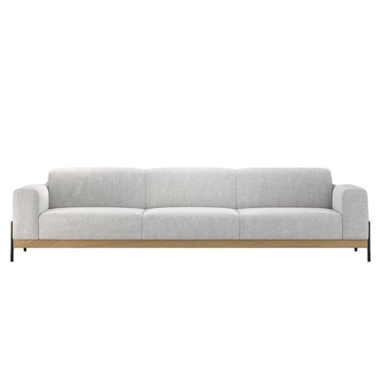 Gepolstertes Sofa mit 3 Sitzen und Eisen- und Holzstruktur. (Moderne) im Angebot