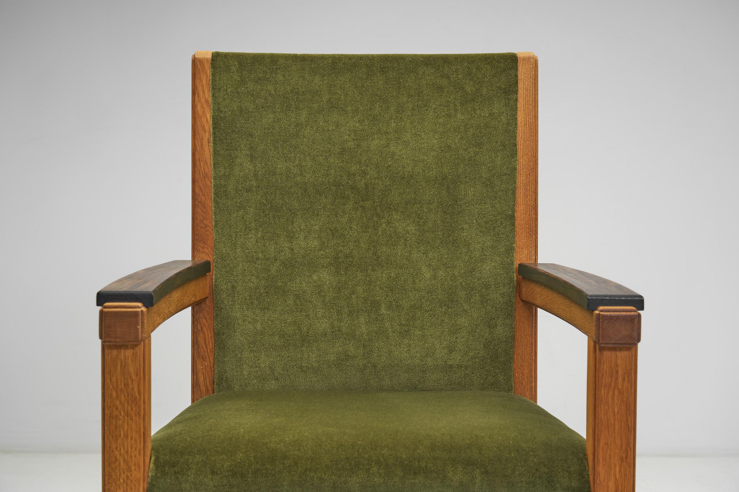 Upholstered Amsterdamse School Chairs, The Netherlands Early 20th Century For Sale 1