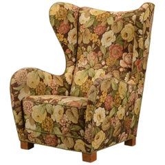 Upholstered Armchair by Fritz Hansen