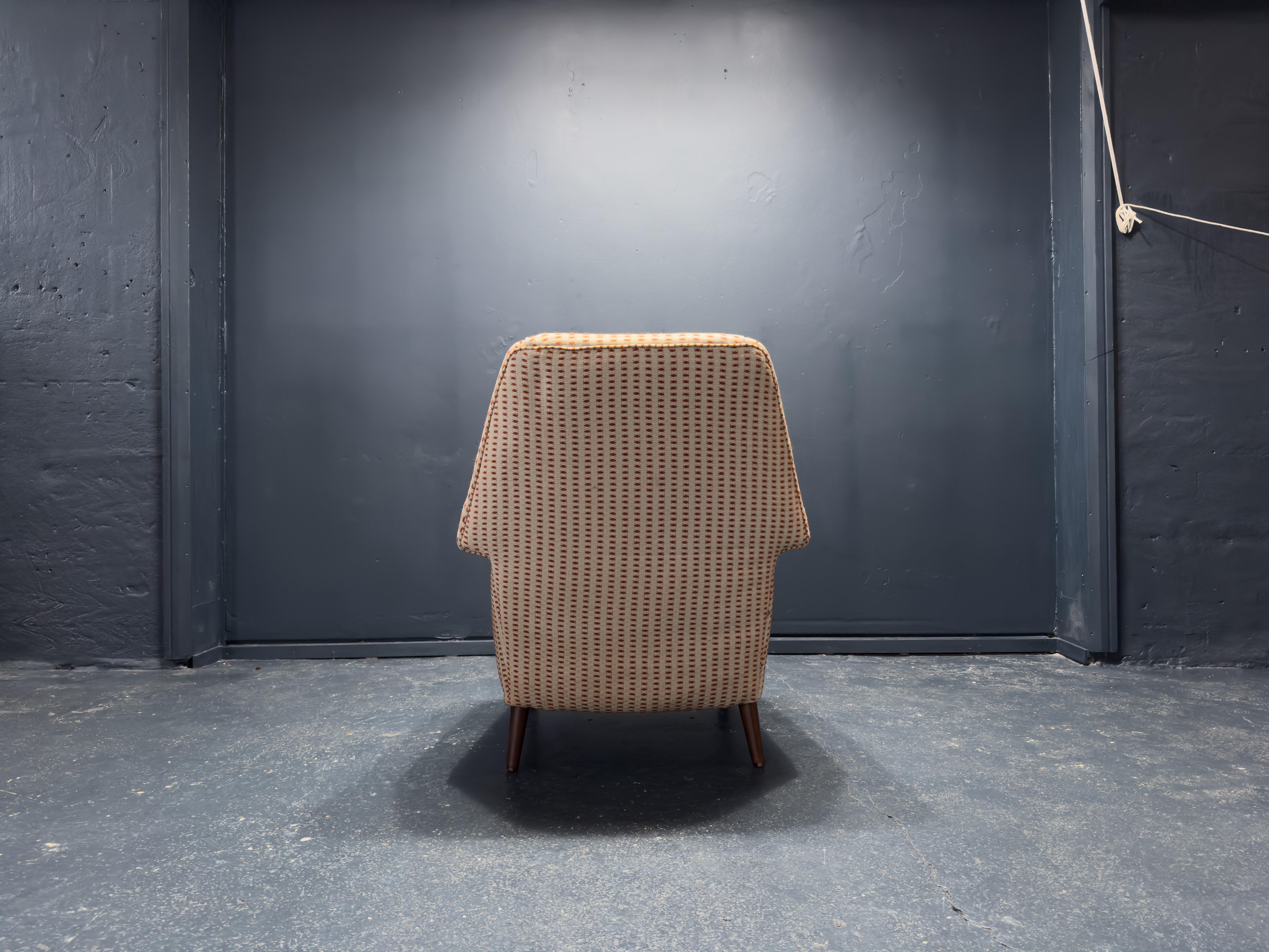 Sillón tapizado en Bueno estado para la venta en London, GB