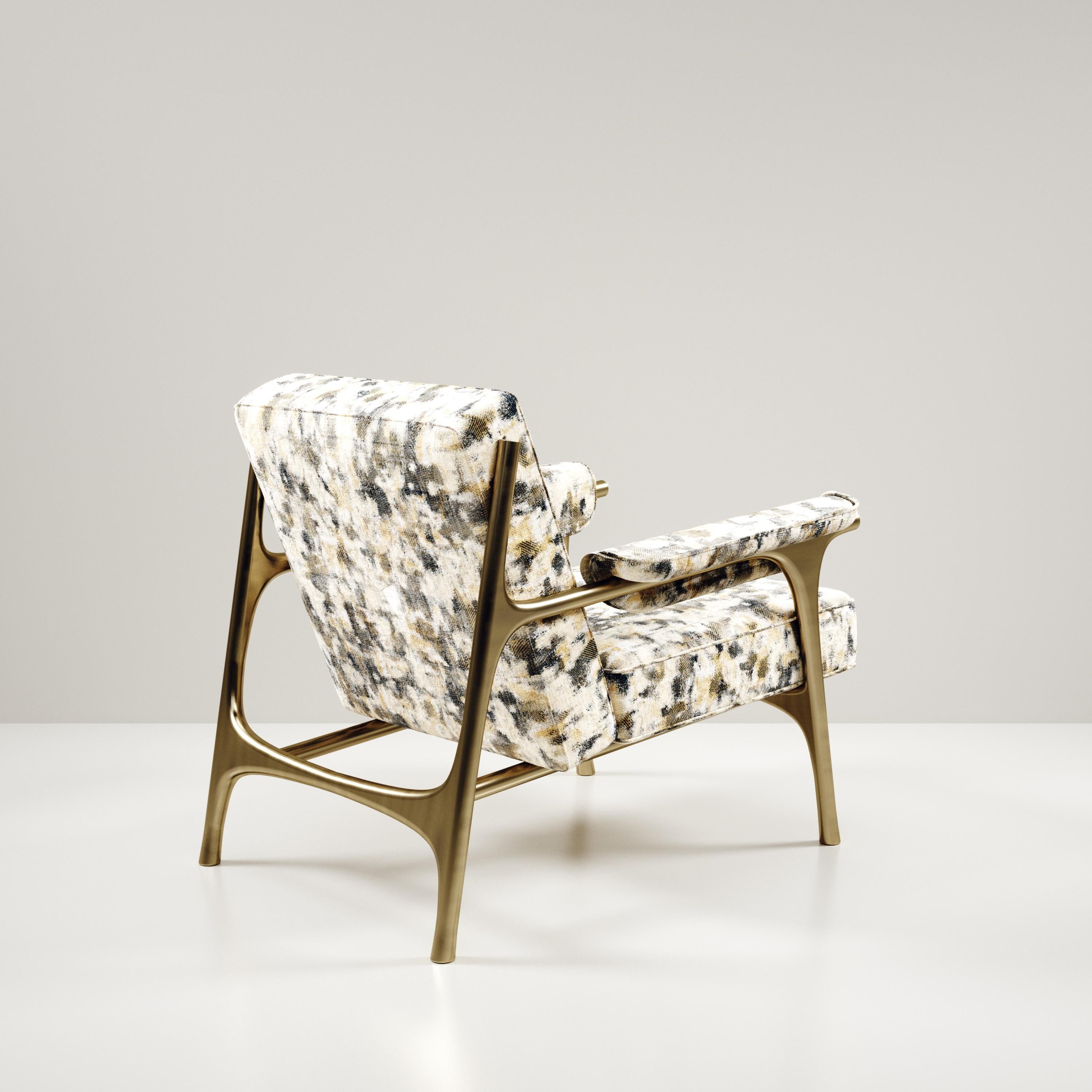 Gepolsterter Sessel mit Bronze-Patina-Messingdetails von R&Y Augousti im Angebot 5