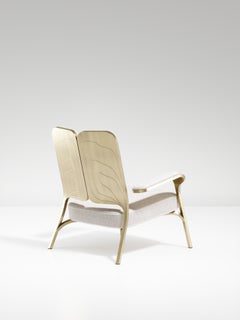 Sillón Tapizado con Detalles de Latón Bronce-Patina by R&Y Augousti