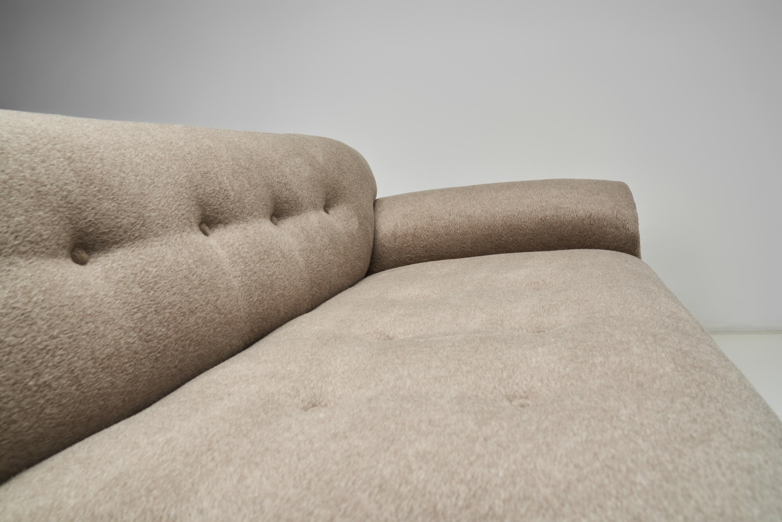 Upholstered Art Deco Three-Seater Sofa, The Netherlands ca 1920s For Sale 1