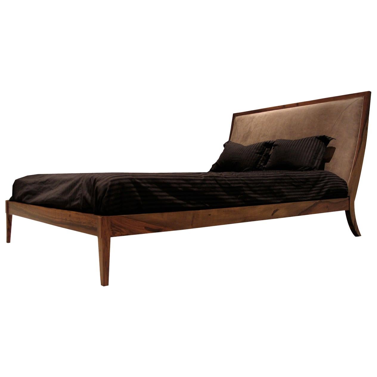 Queen sized Bed in Argentine Rosewood and Leather by Costantini, Belgrano For Sale