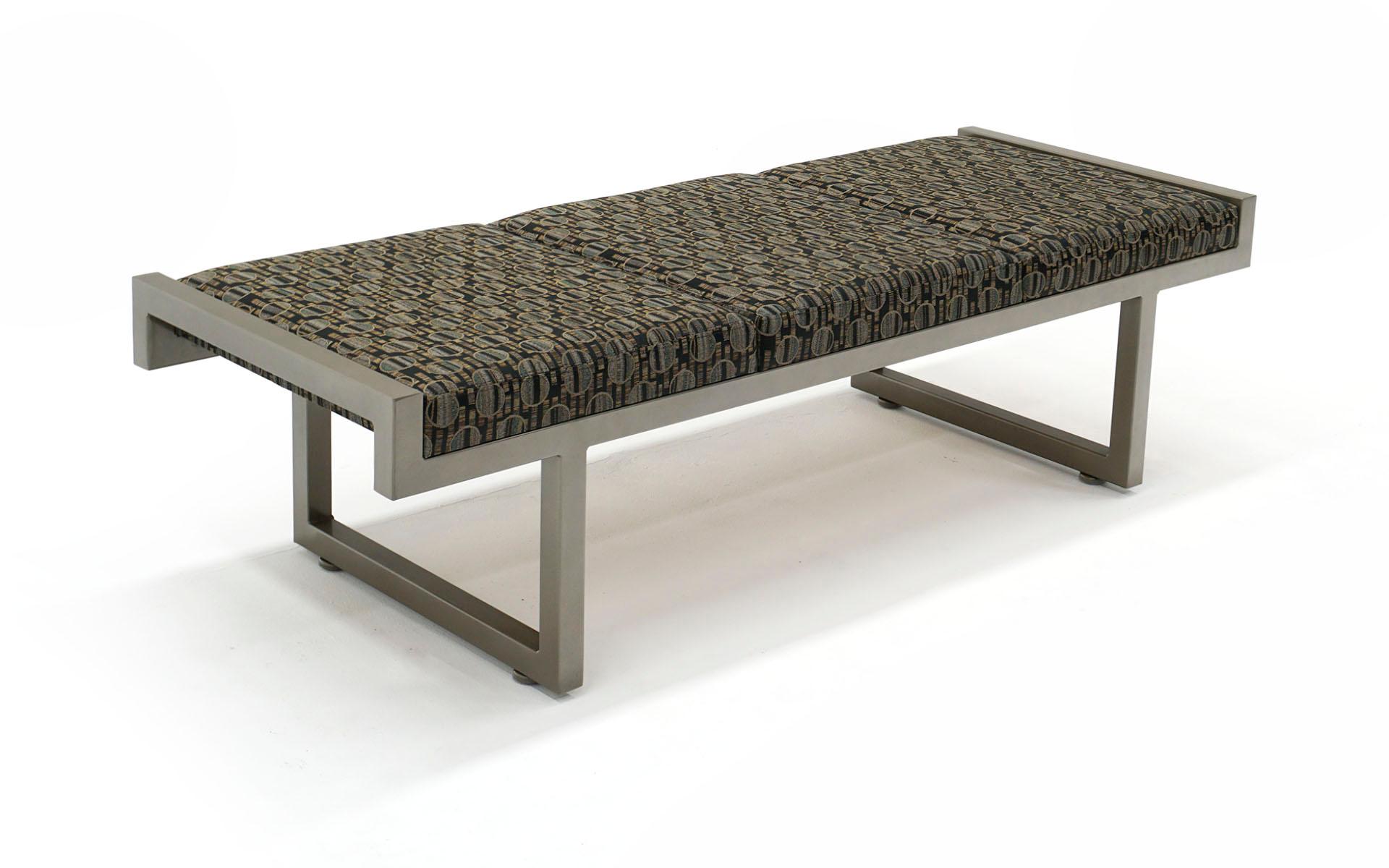 Contemporary Upholstered Bench in Like New Condition. Heavy Steel Frame in Gray / Taupe