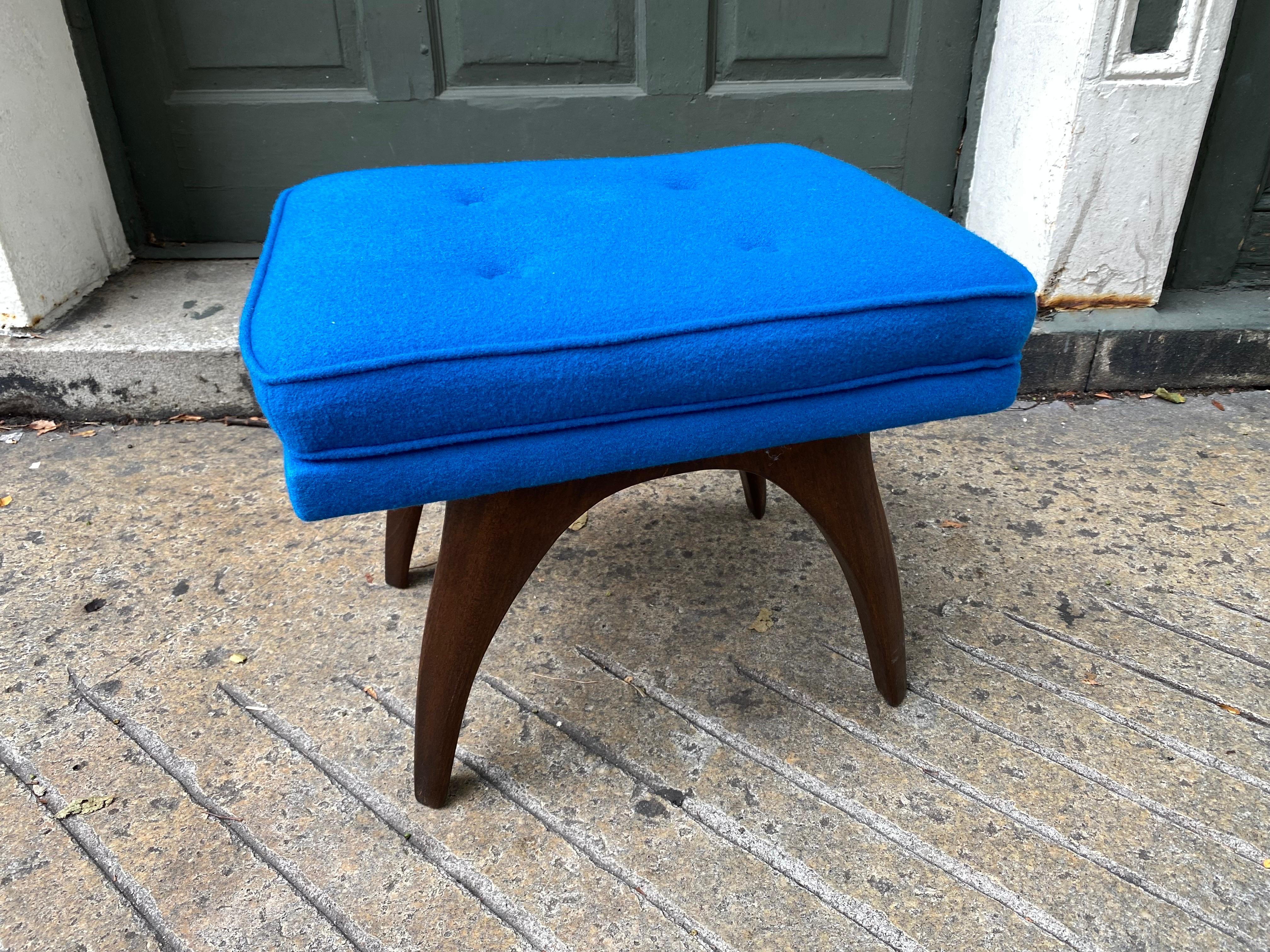 Small Bench or Stool in the Style of Vladimir Kagan.  Newly upholstered and Base refinished.