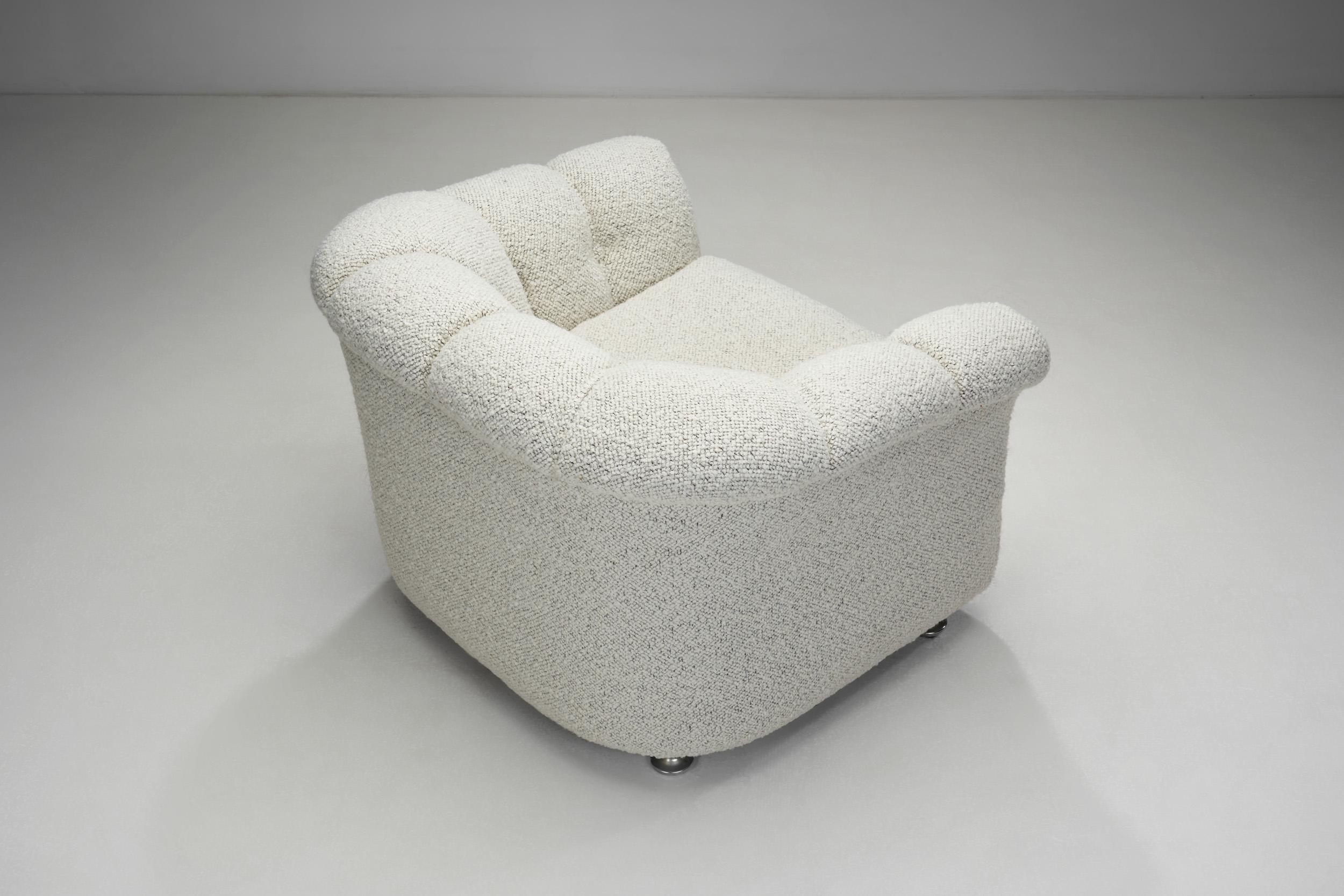 Late 20th Century Upholstered Bouclé Club Chairs with Metal Legs, Europe 1970s For Sale