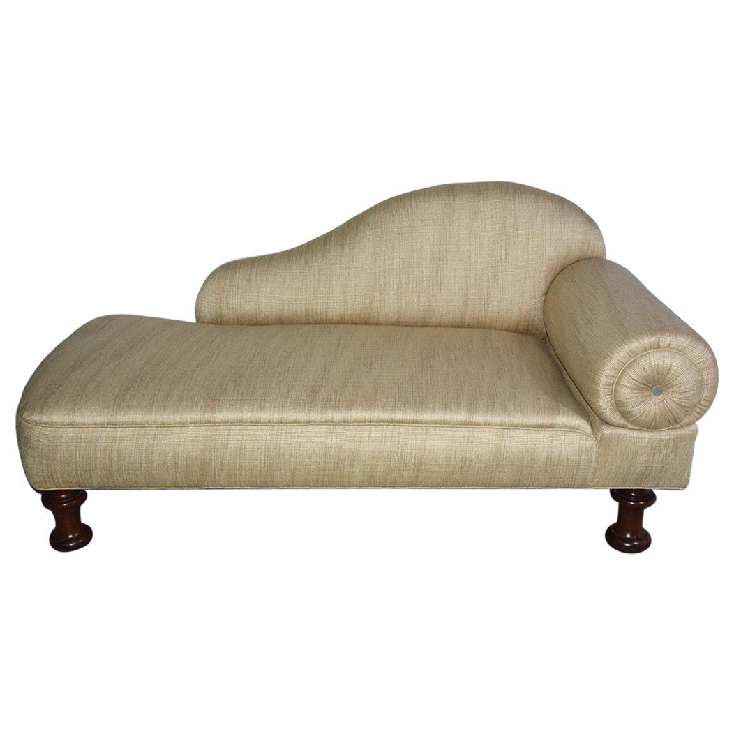 Upholstered Daybed Chaise Longues
