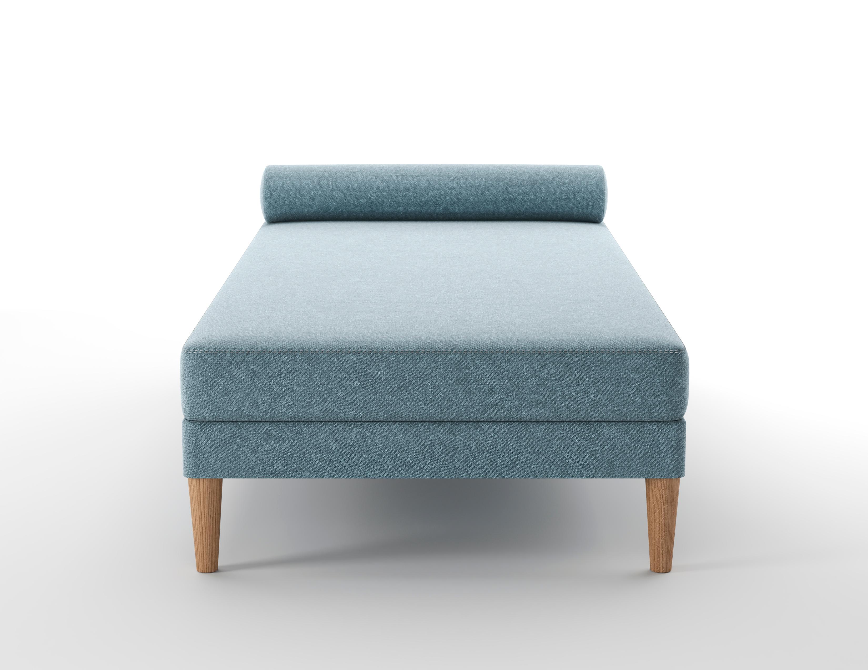 Classico americano Letto da giorno imbottito con cuscino e cuscino di seduta libero su gambe in Wood Oak in vendita