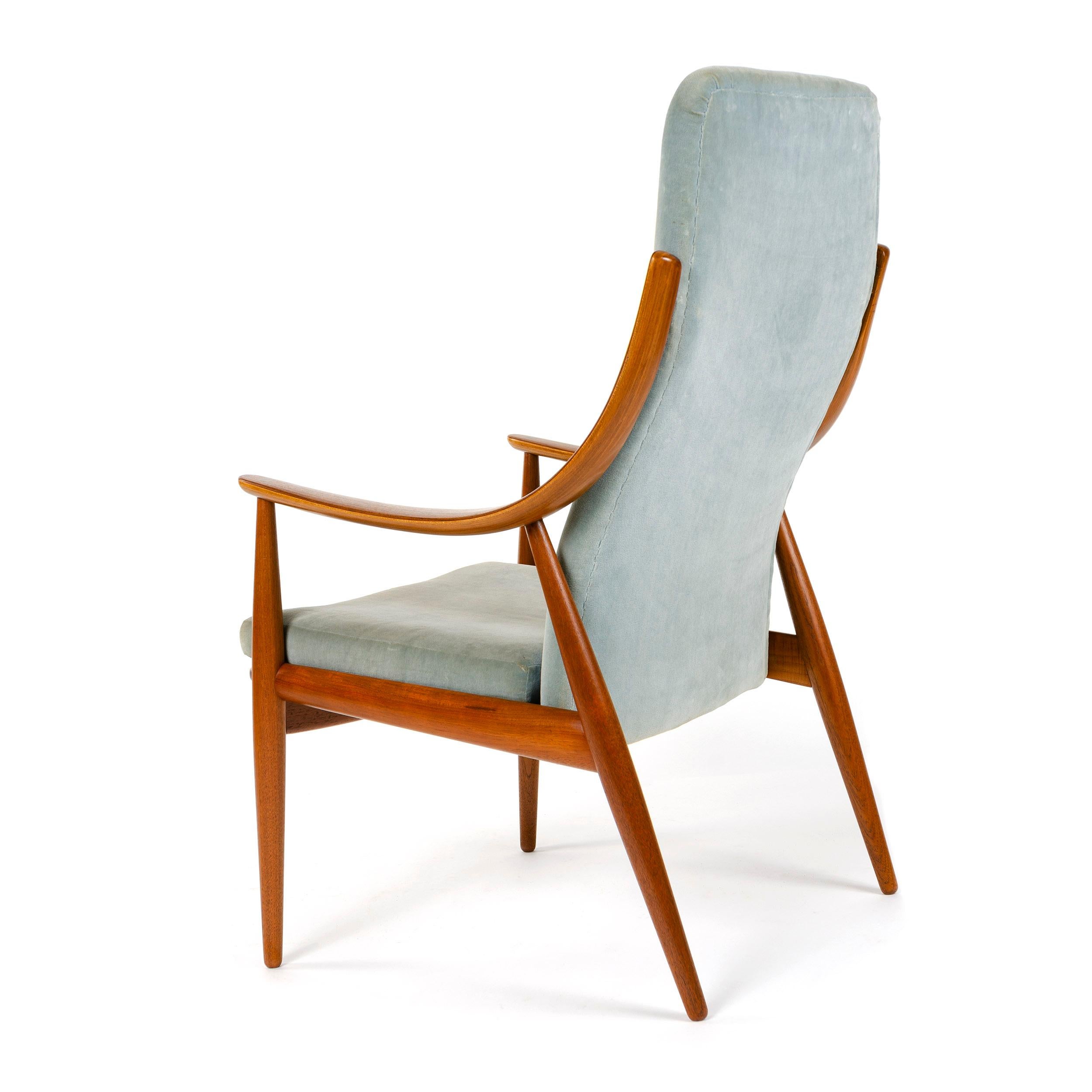 Scandinavian Modern 1950s Danish Upholstered High Back Armchair by Hvidt & Mölgaard-Nielsen For Sale