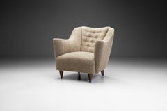Upholstered Italian Mid-Century Armchair, Italy 20th Century