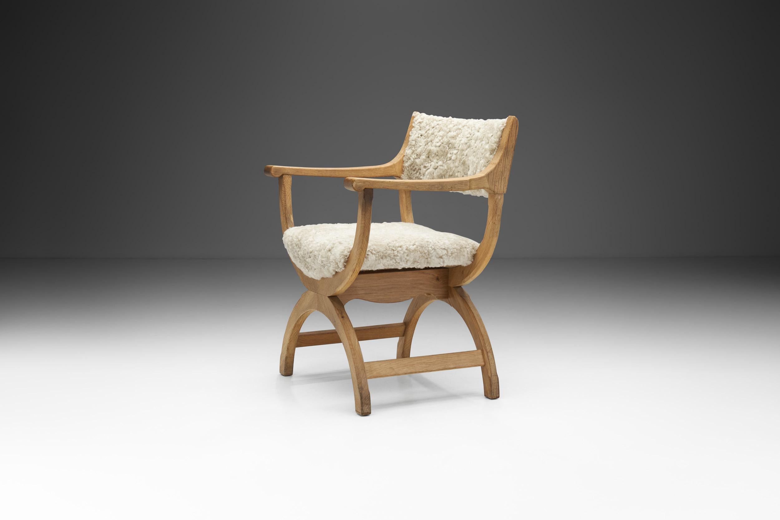 Upholstered Kurul Chair by Henning Kjærnulf for EG Kvalitetsmøbel, Denmark 1960s In Good Condition In Utrecht, NL