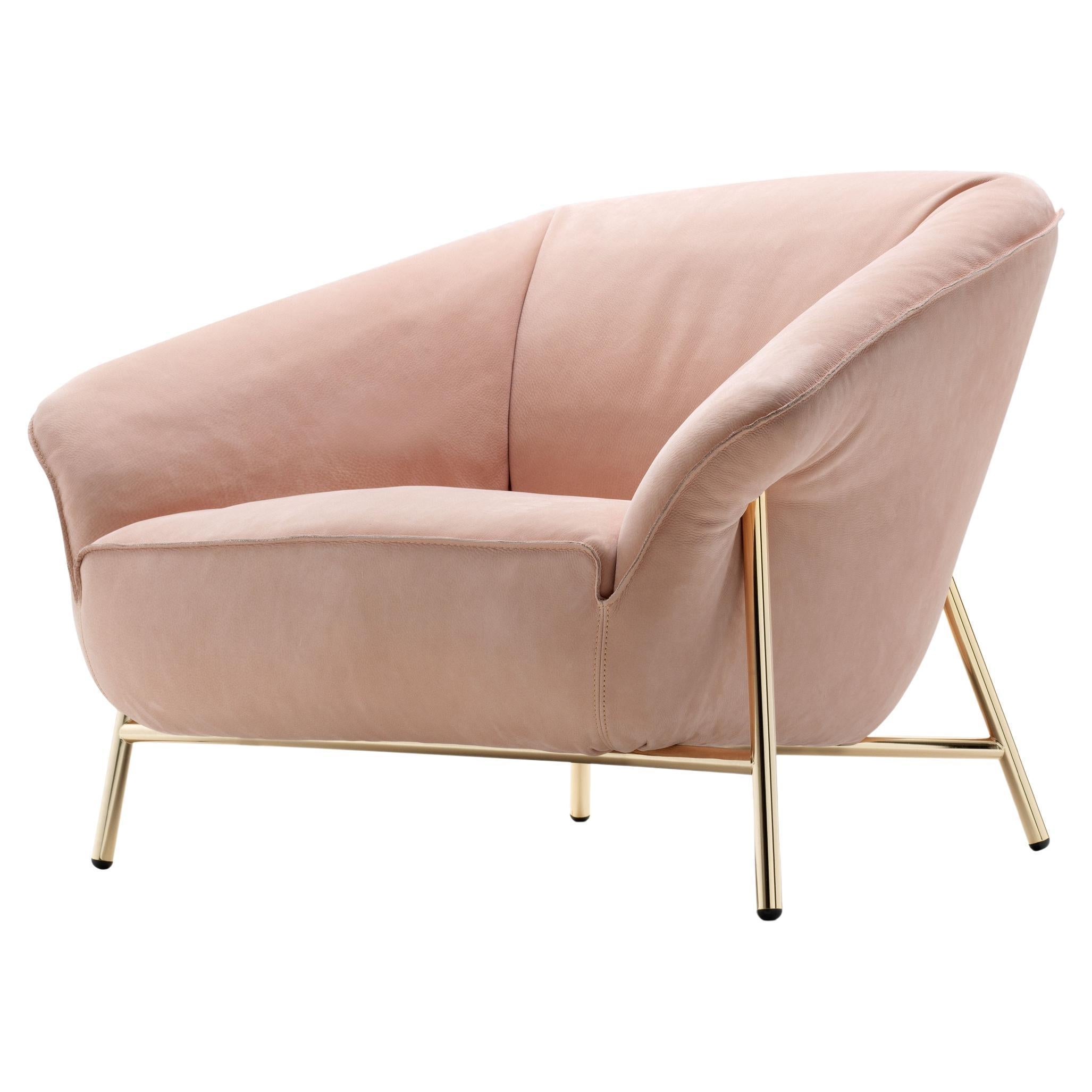 Ultra comfort armchair upholstered in leather and metal frame For Sale