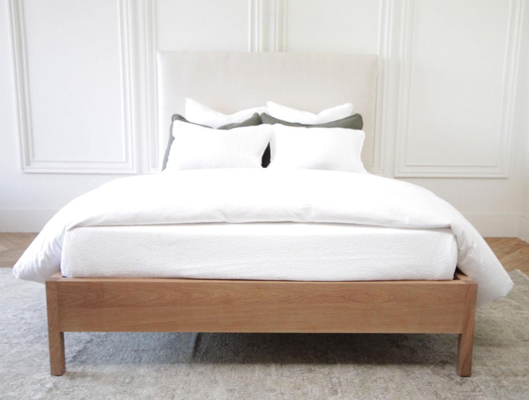 Upholstered Linen And Solid Oak Platform Bed In Queen Size For At 1stdibs Solid Oak Platform Bed In Queen Size, King Size Oak Platform Bed Frame